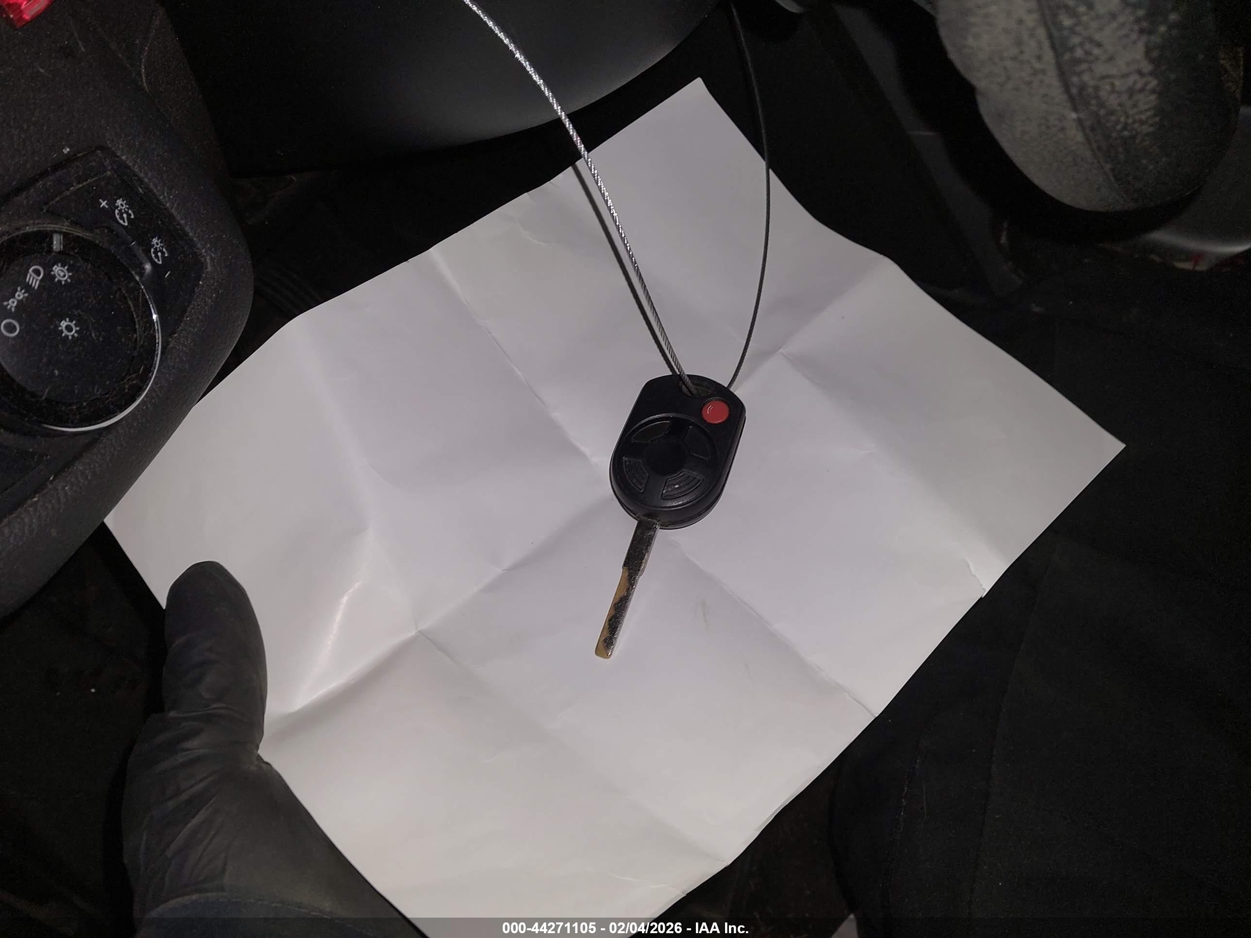 FORD ESCAPE image 11
