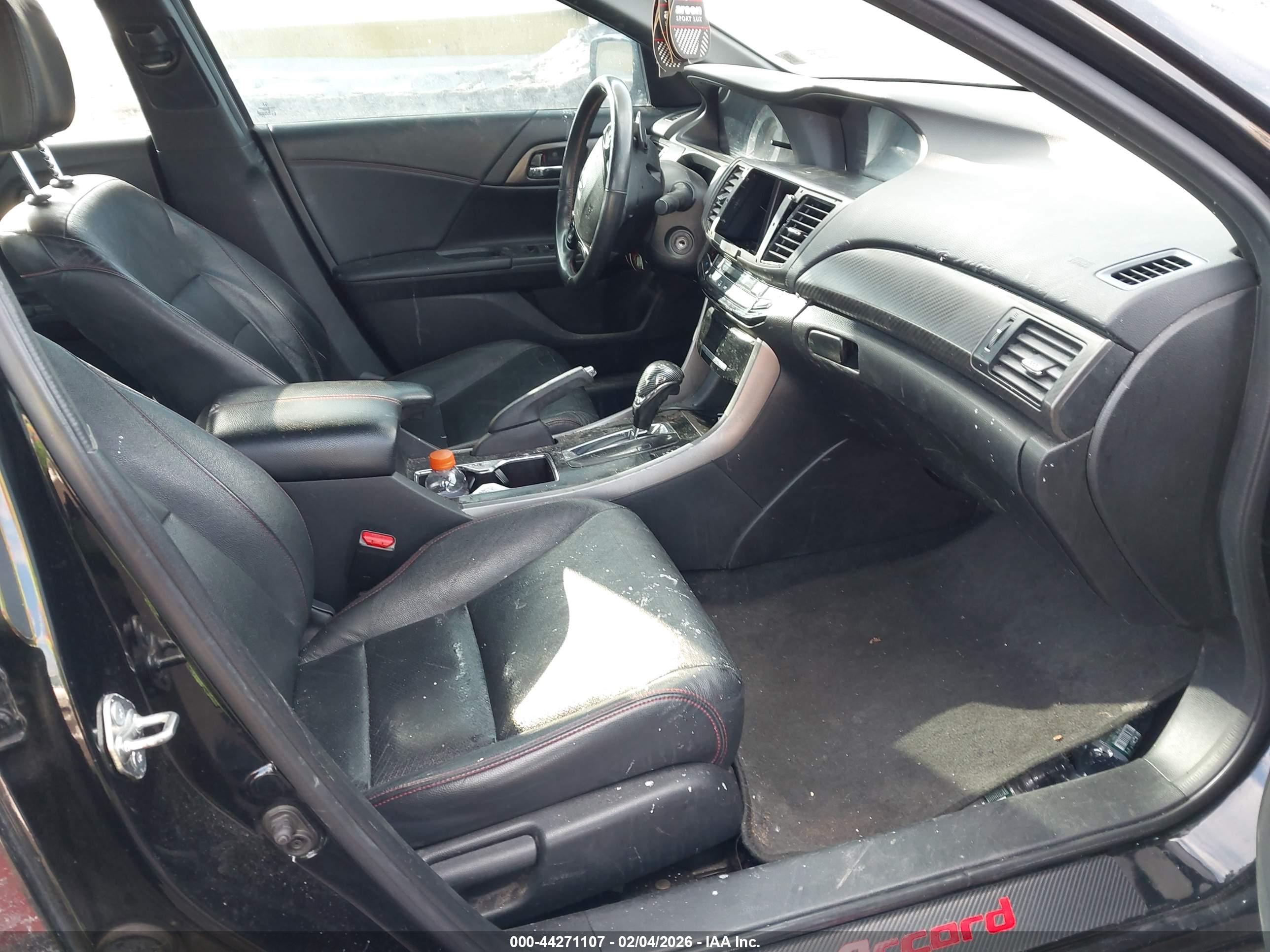 HONDA ACCORD image 5