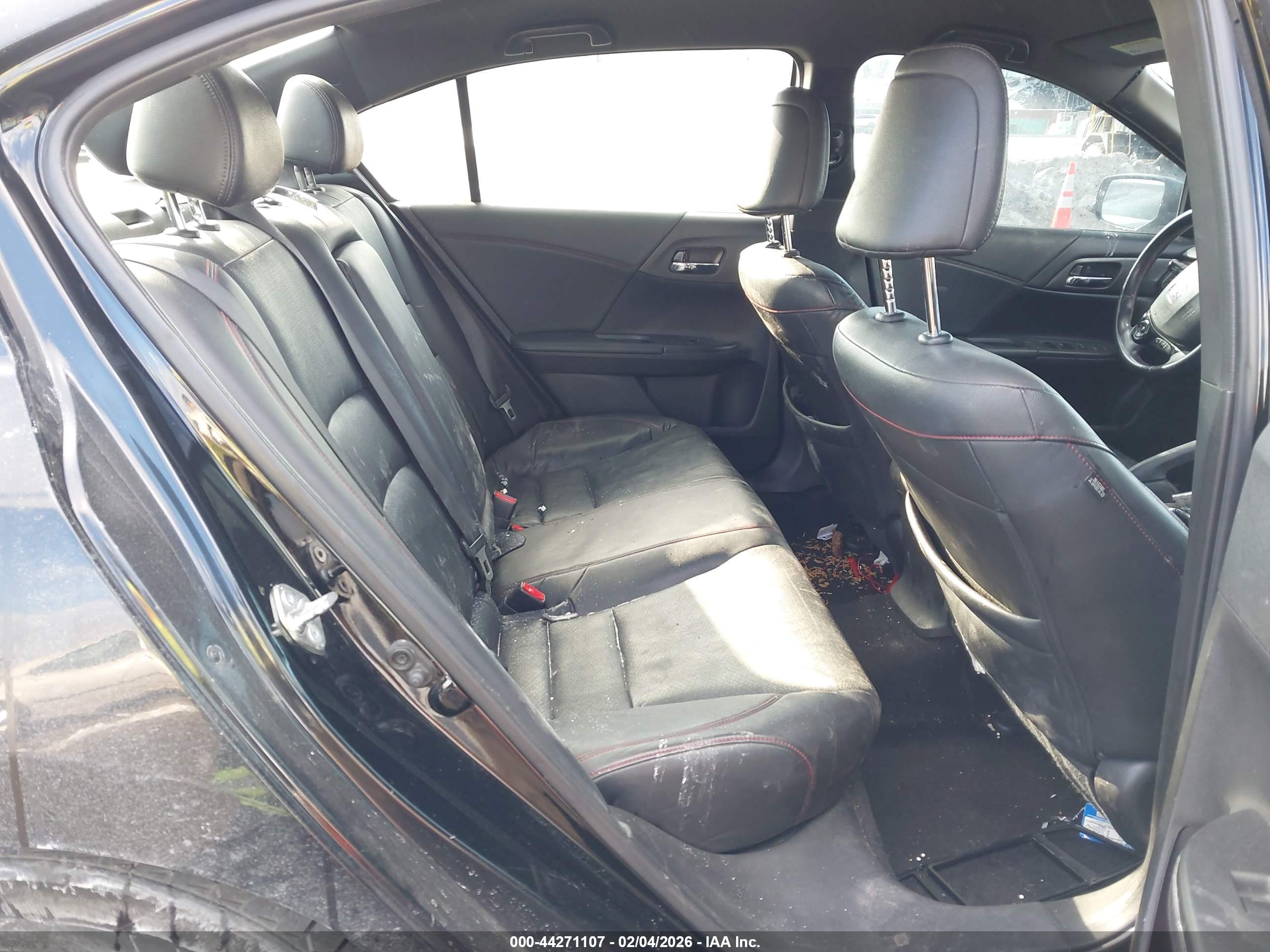 HONDA ACCORD image 8