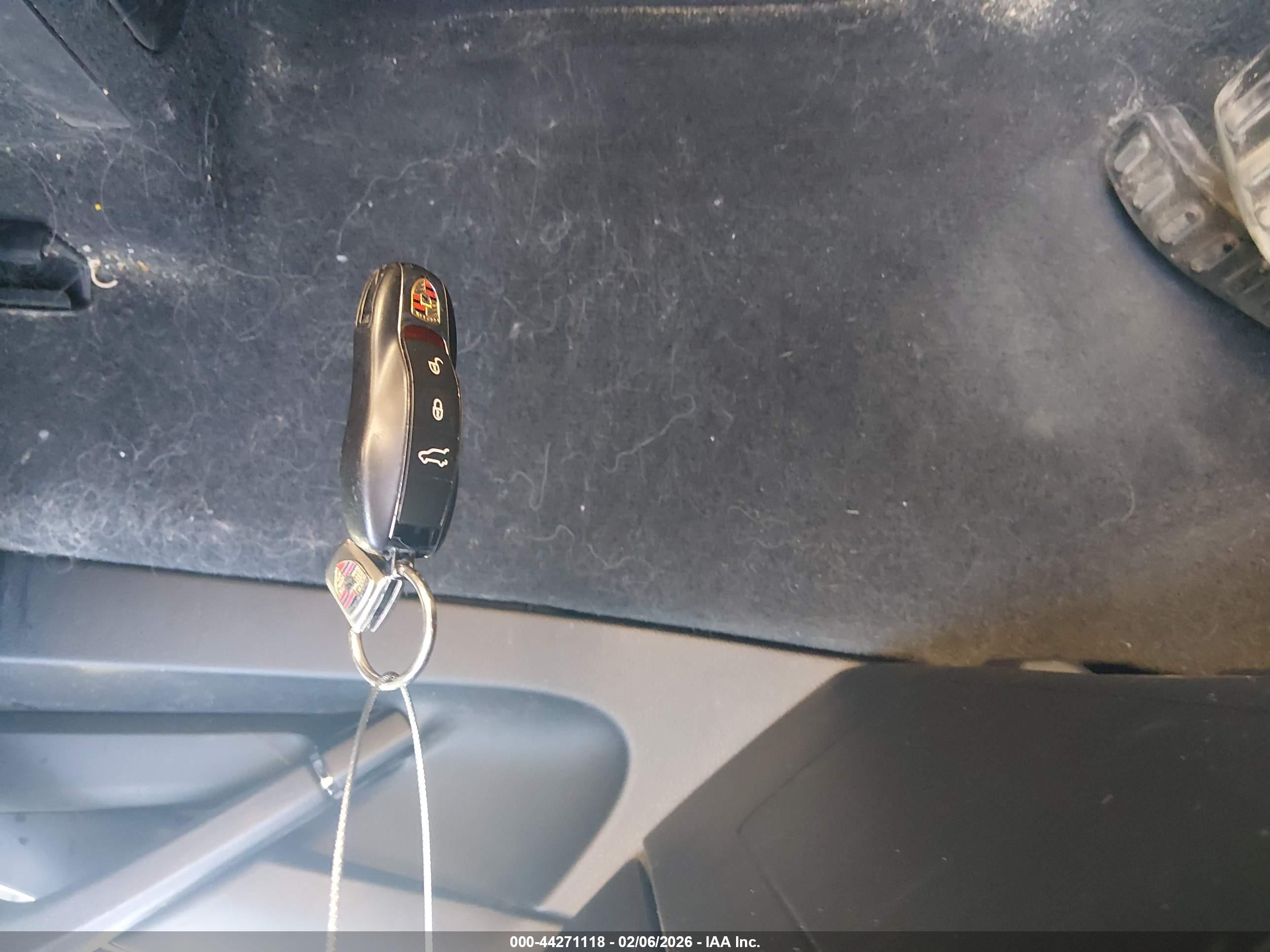 PORSCHE CAYENNE image 11