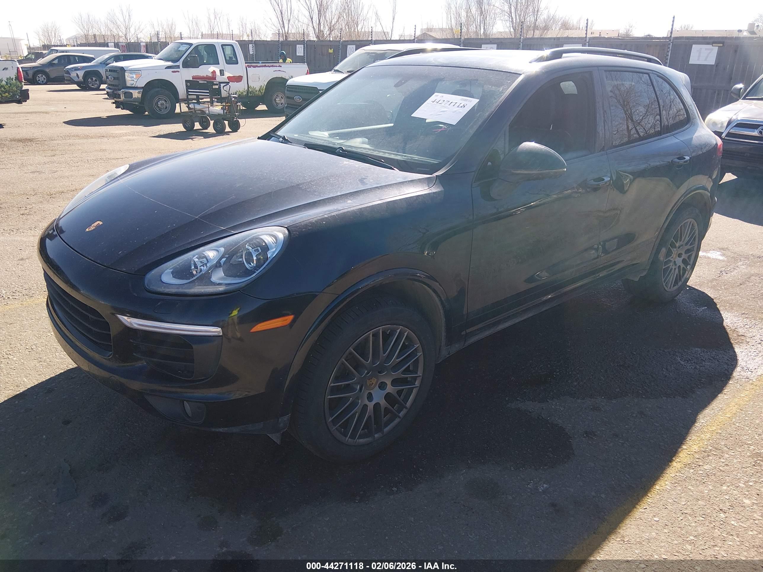 PORSCHE CAYENNE image 2