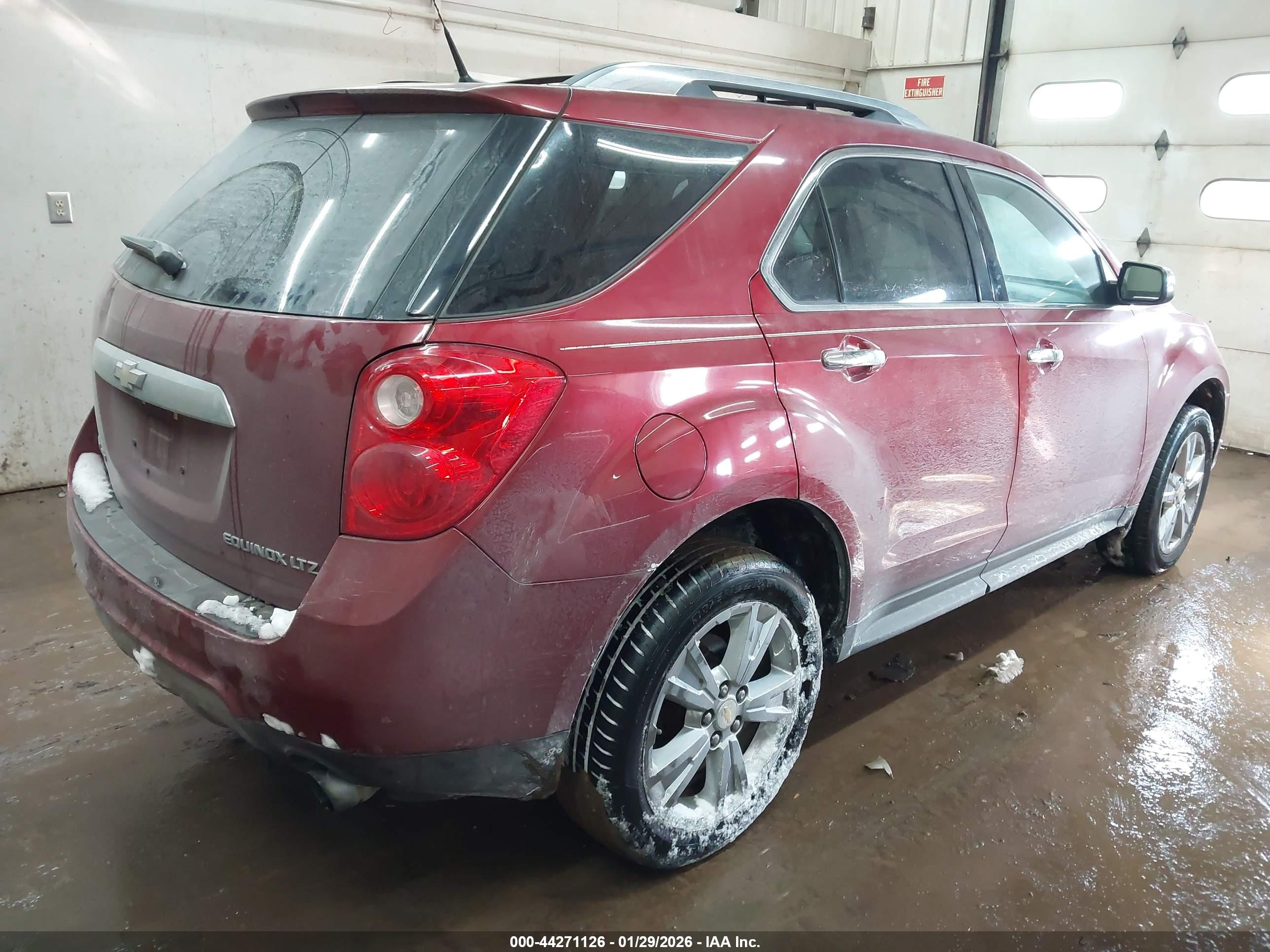 CHEVROLET EQUINOX image 4