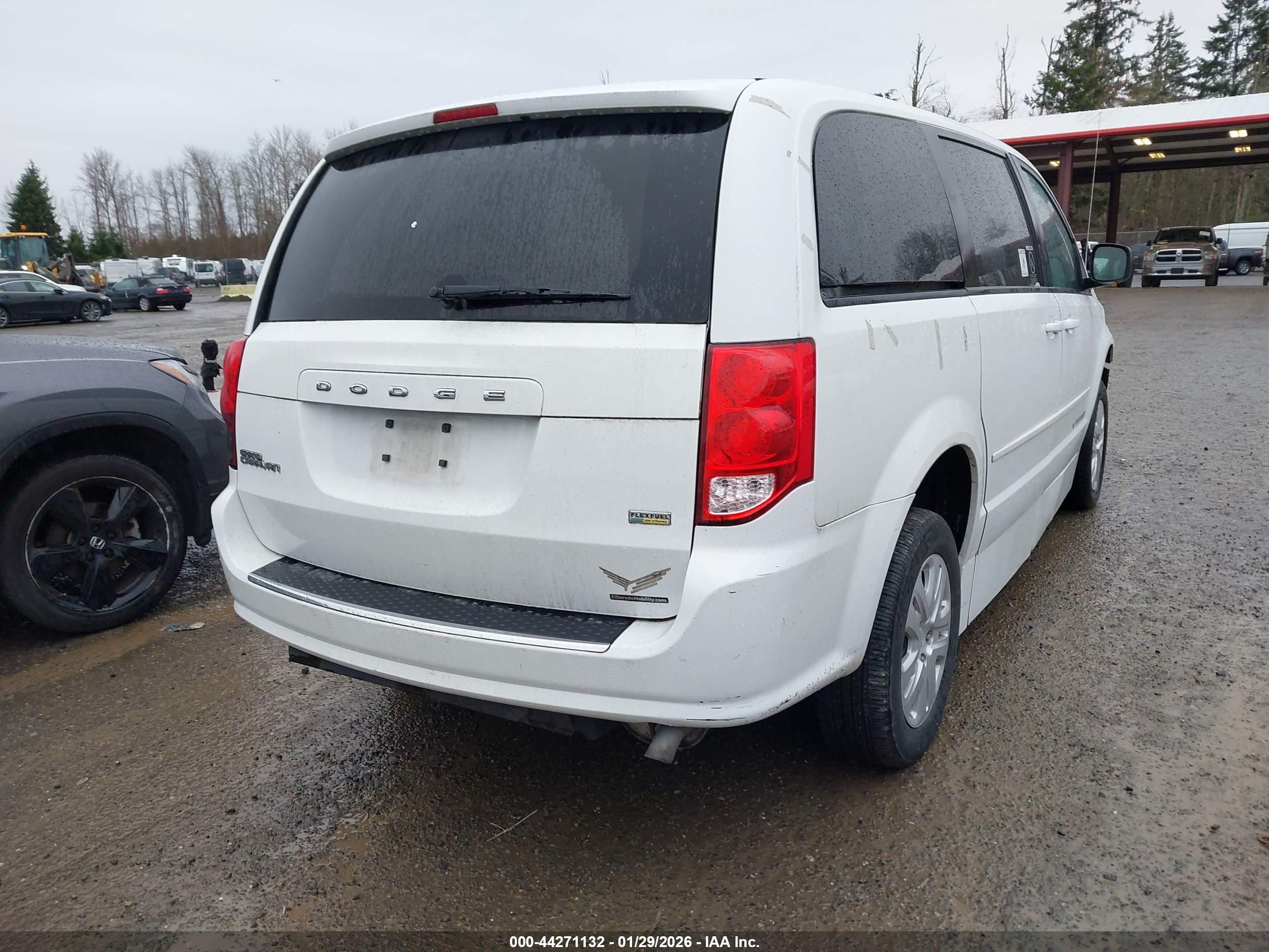 DODGE GRAND image 4