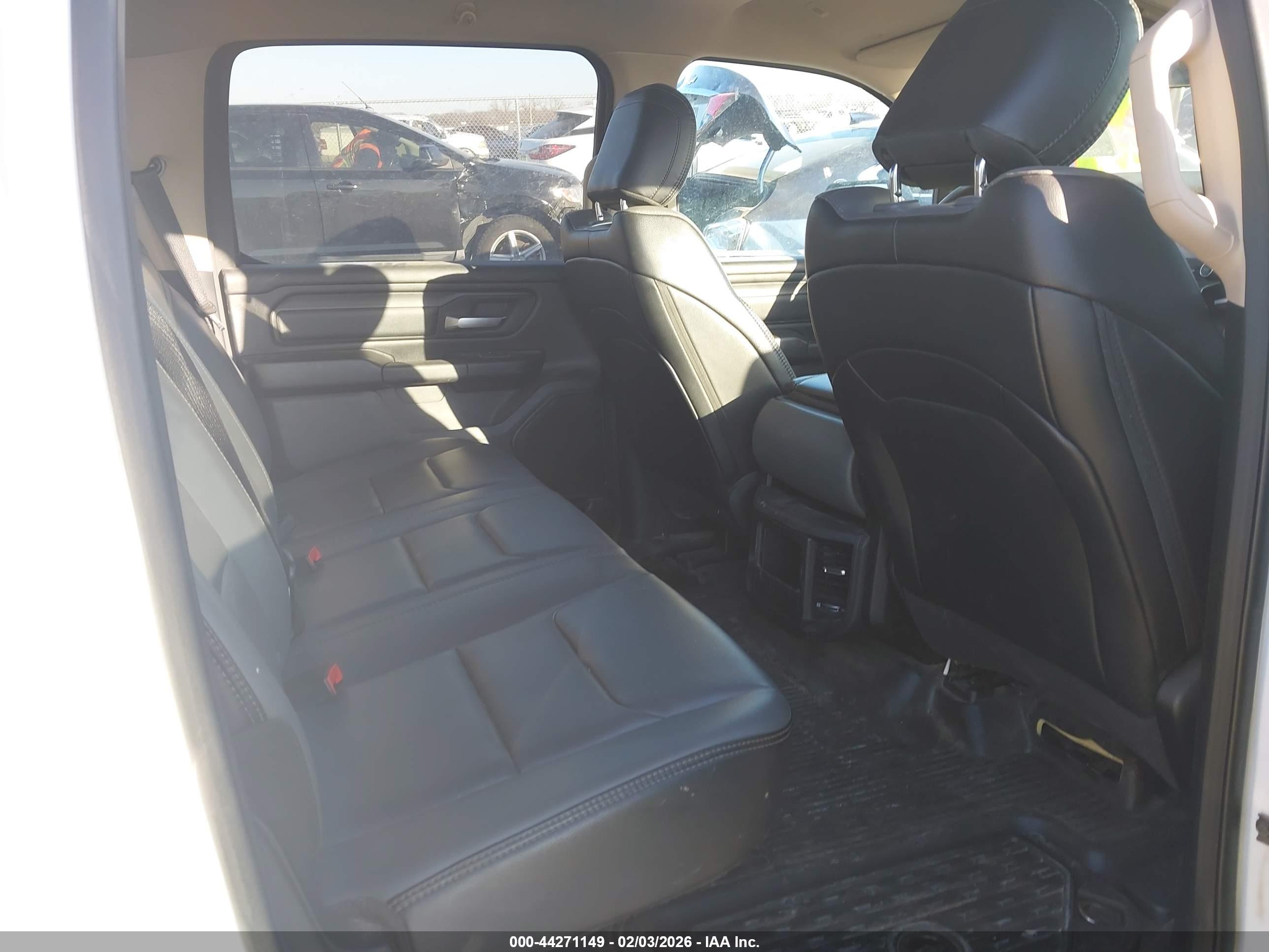 RAM 1500 image 8