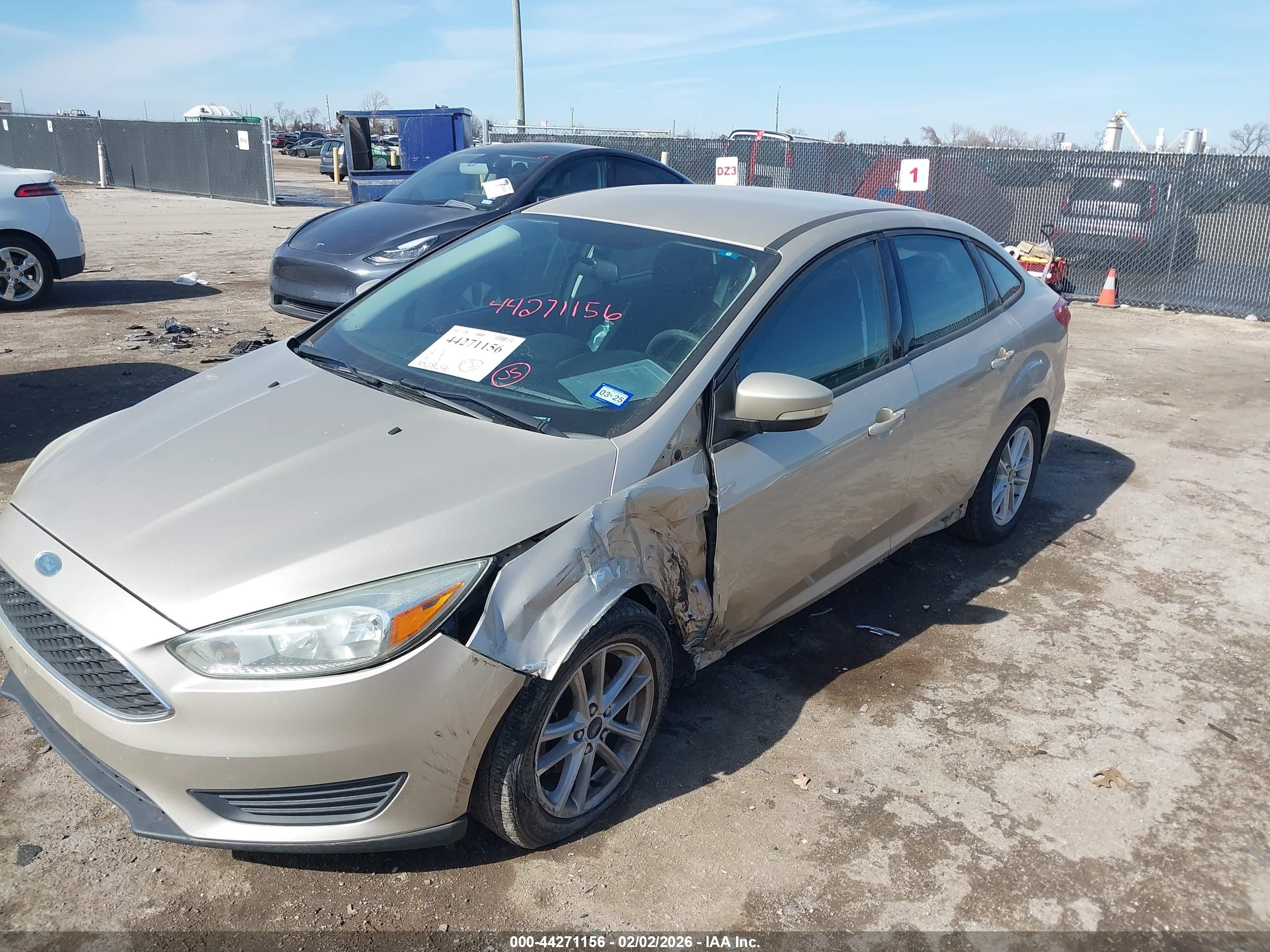 FORD FOCUS image 6