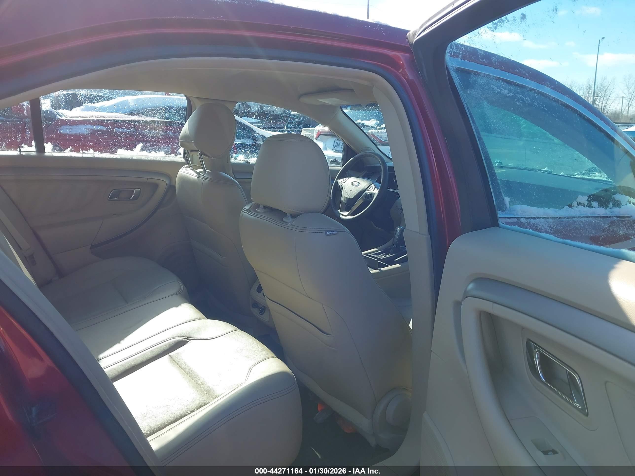 FORD TAURUS image 8