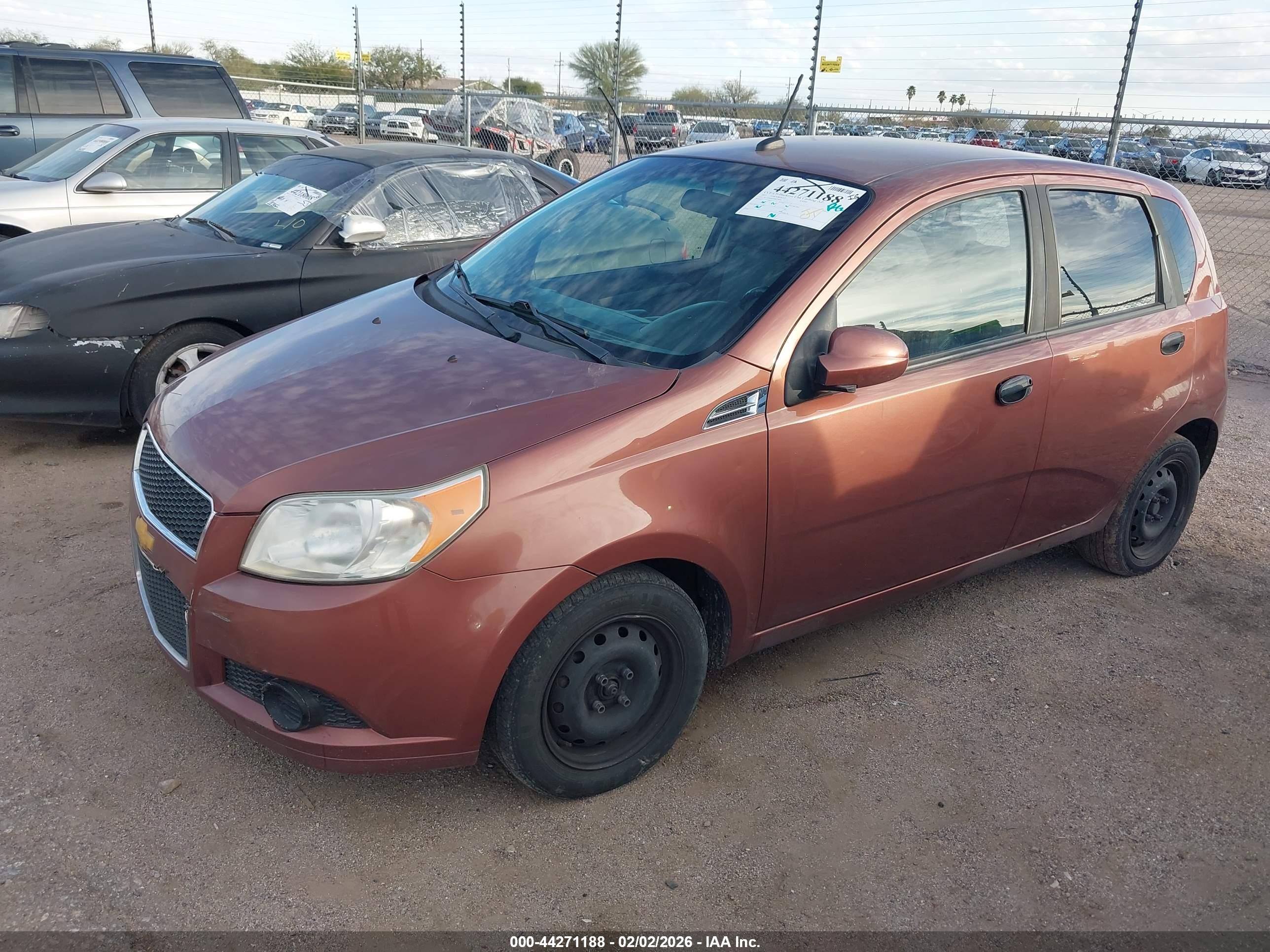CHEVROLET AVEO image 2