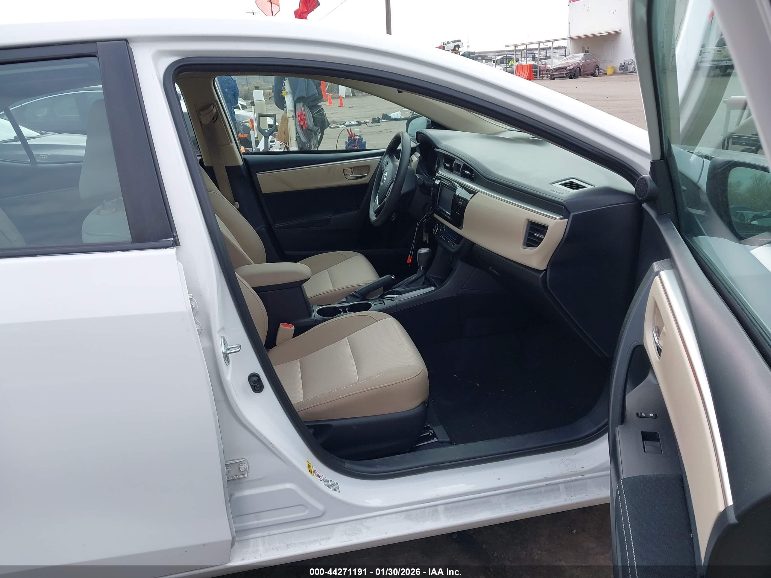 TOYOTA COROLLA image 5