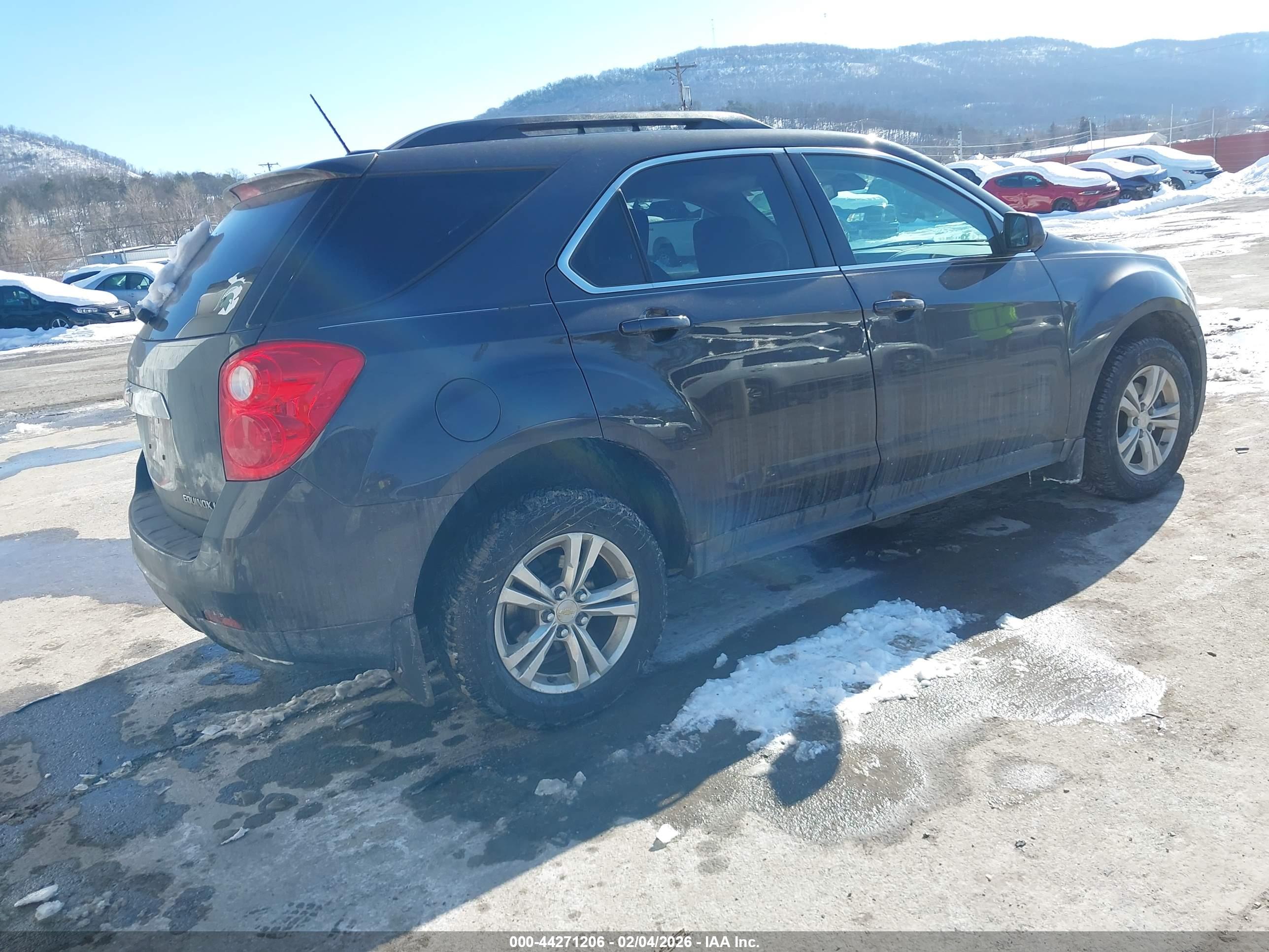 CHEVROLET EQUINOX image 4