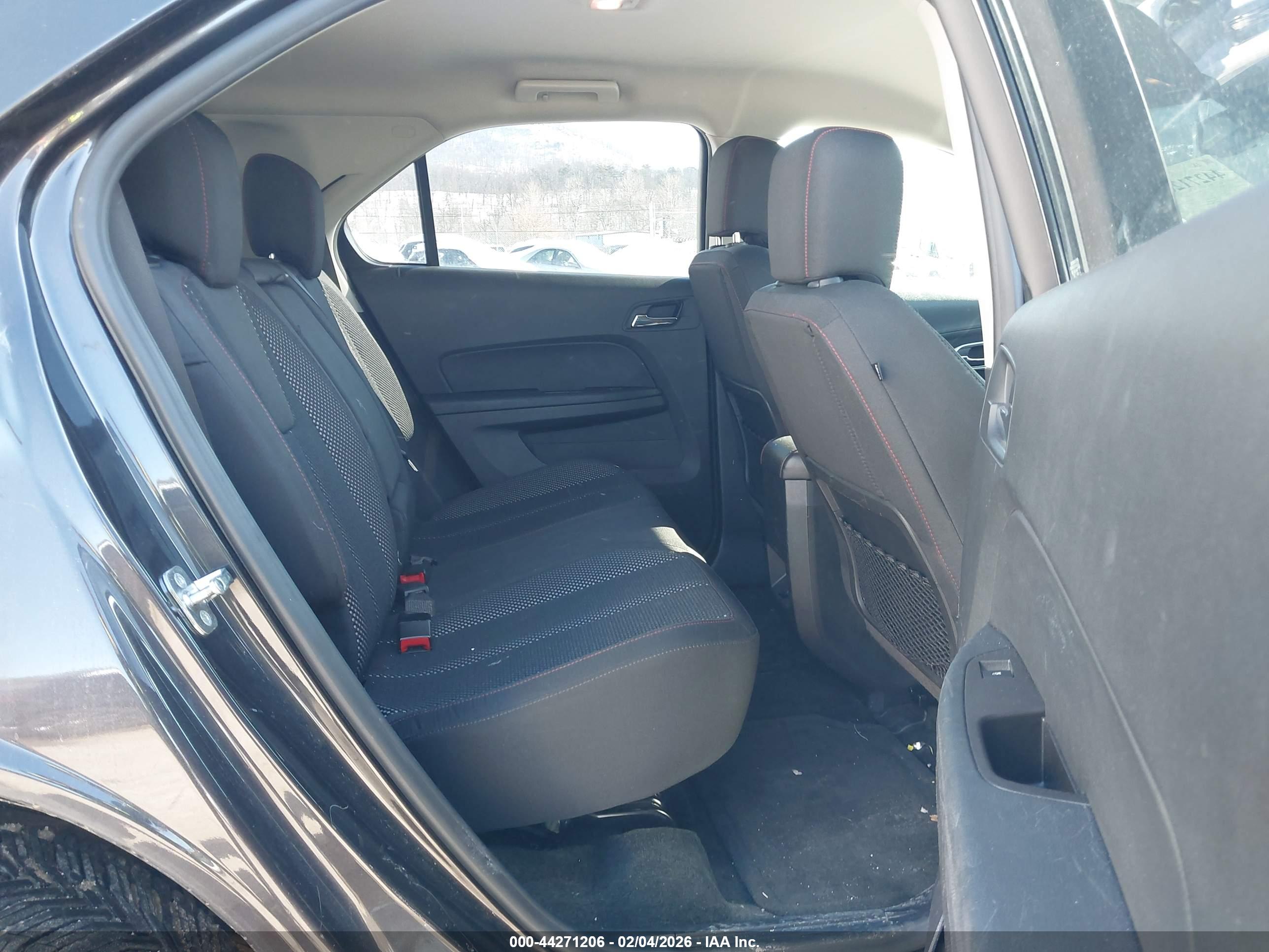 CHEVROLET EQUINOX image 8
