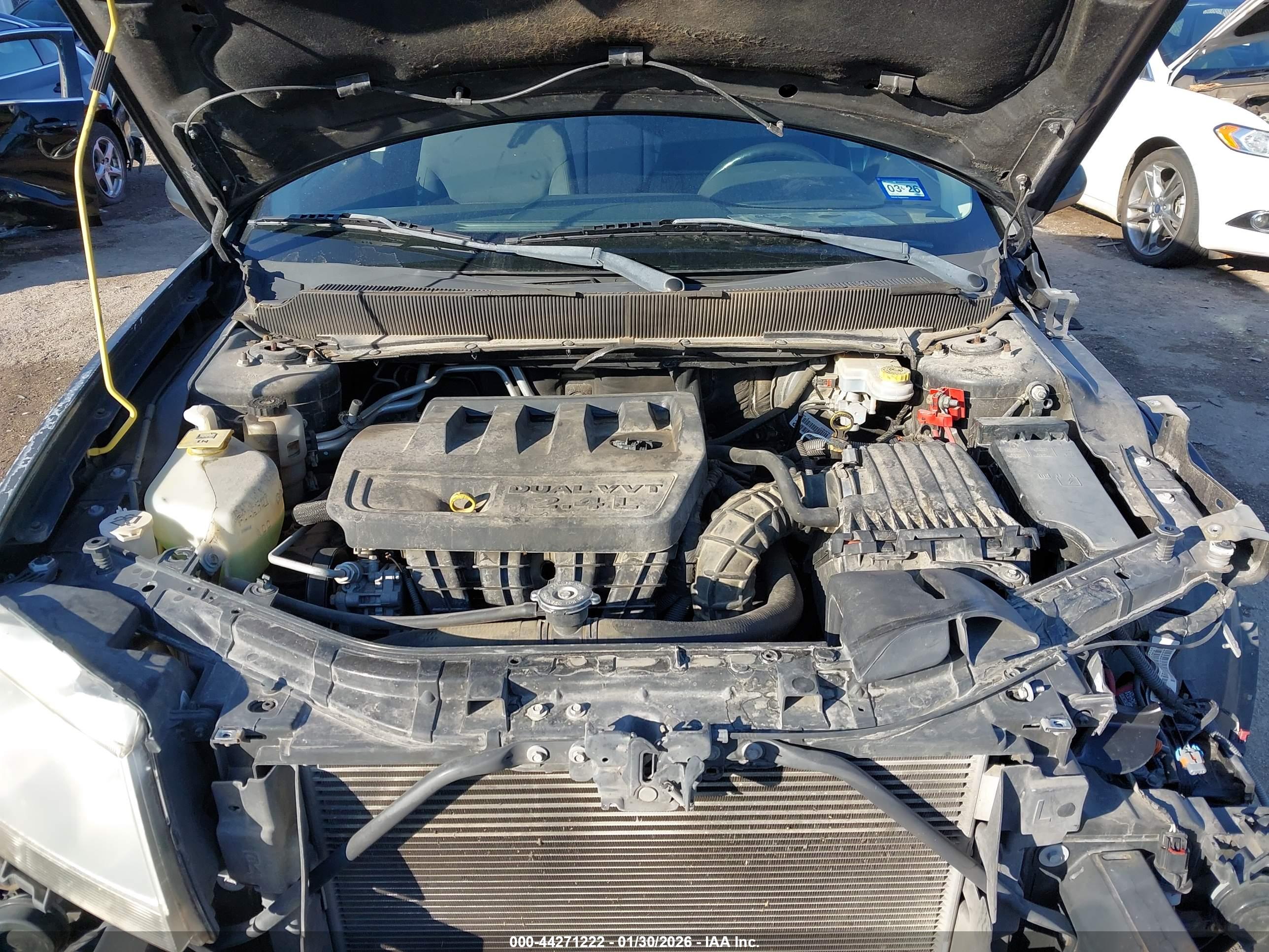 DODGE AVENGER image 10