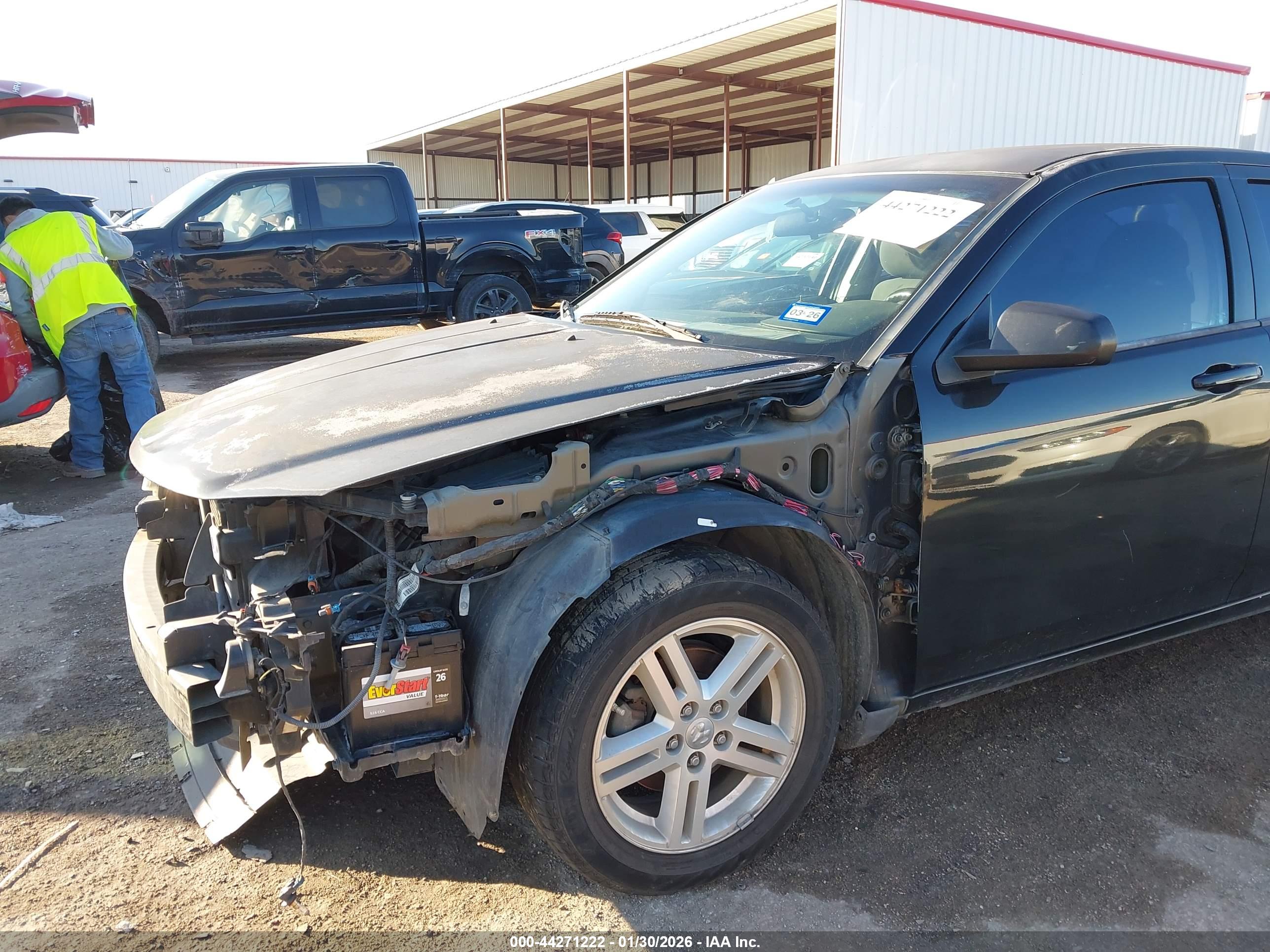 DODGE AVENGER image 6