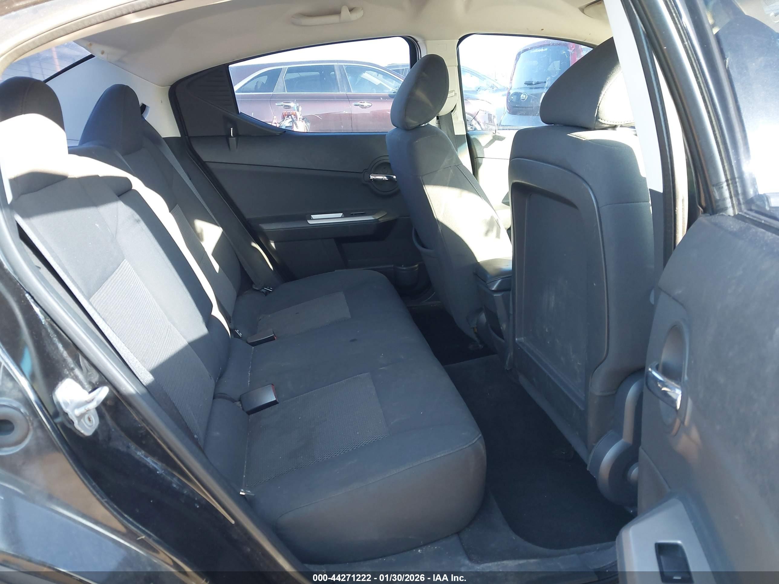 DODGE AVENGER image 8