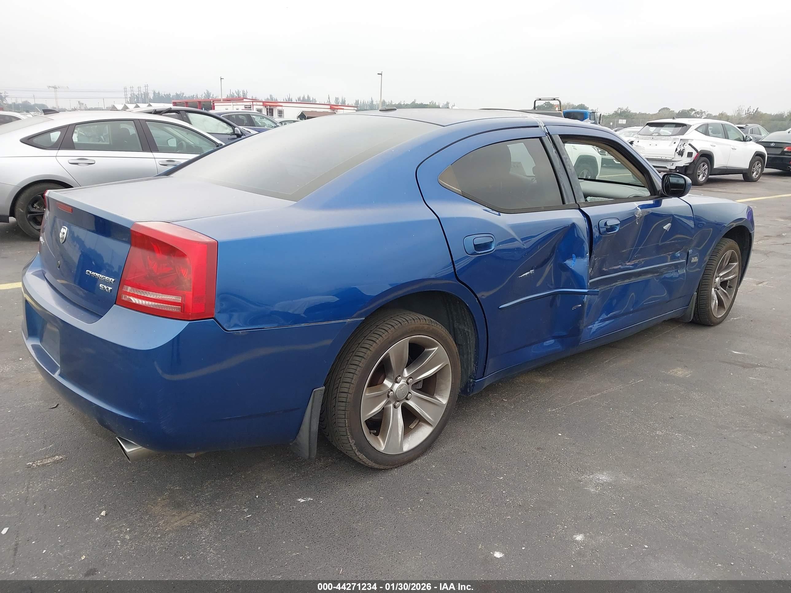 DODGE CHARGER image 4