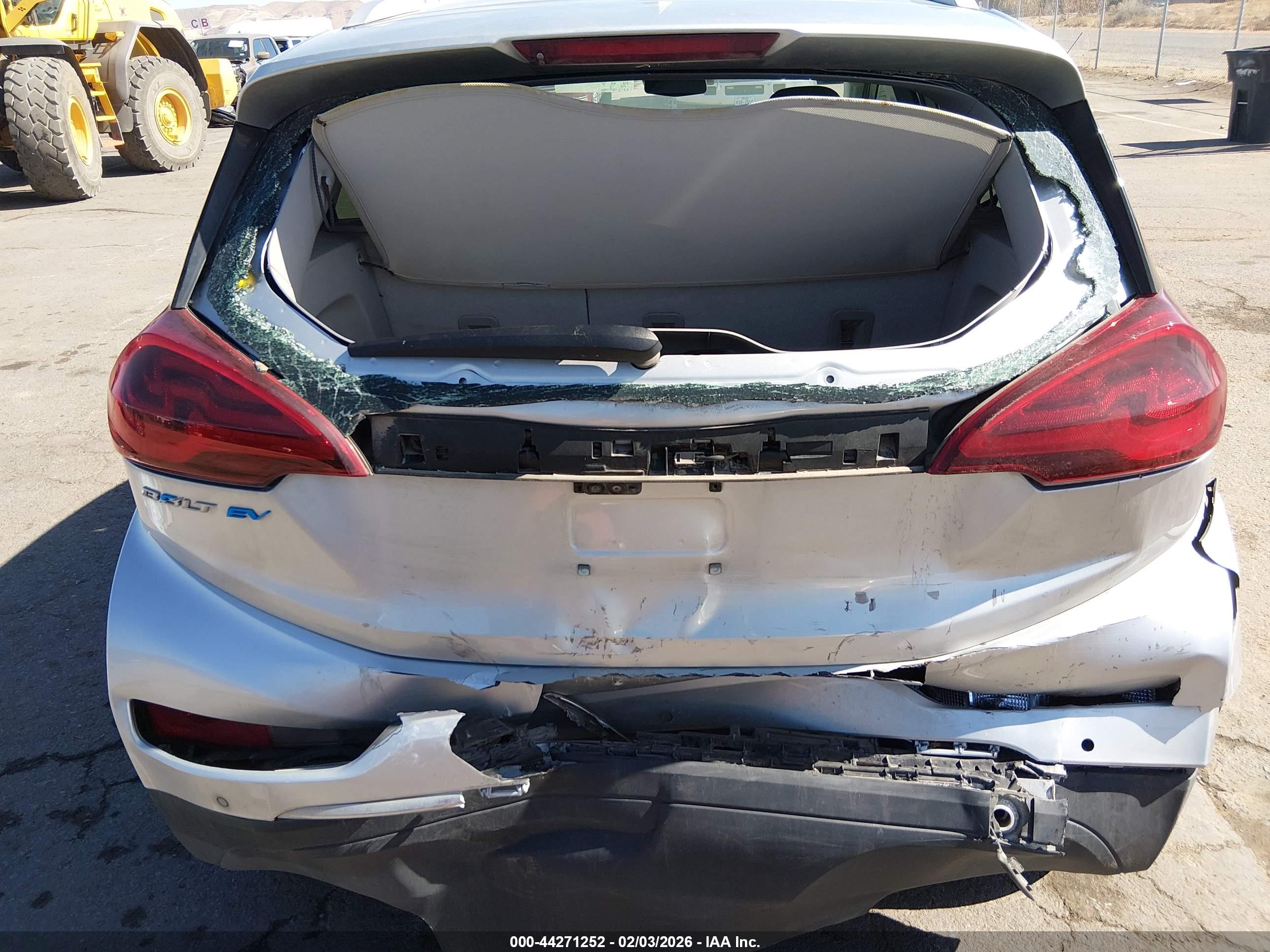 CHEVROLET BOLT image 6