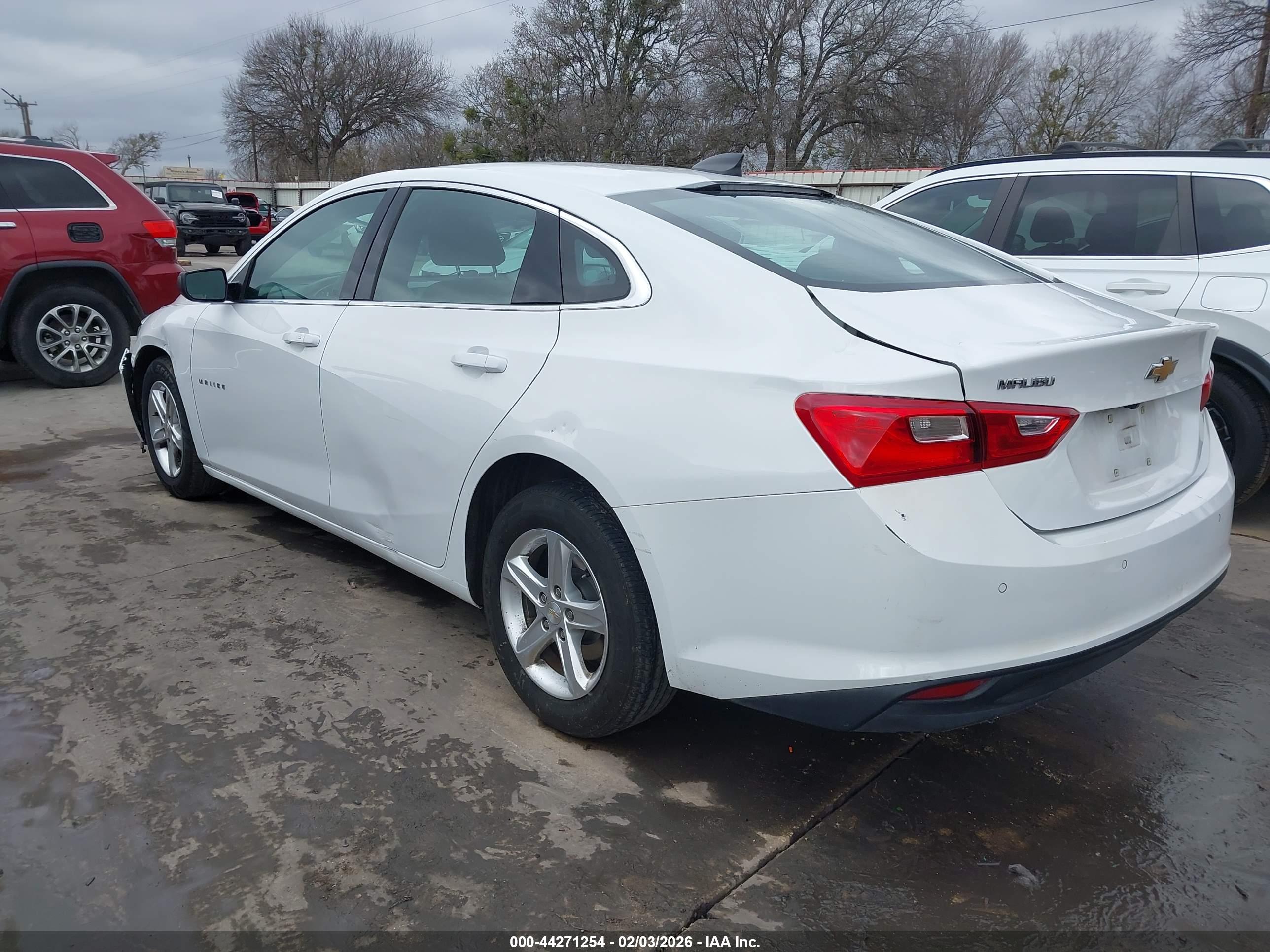 CHEVROLET MALIBU image 3