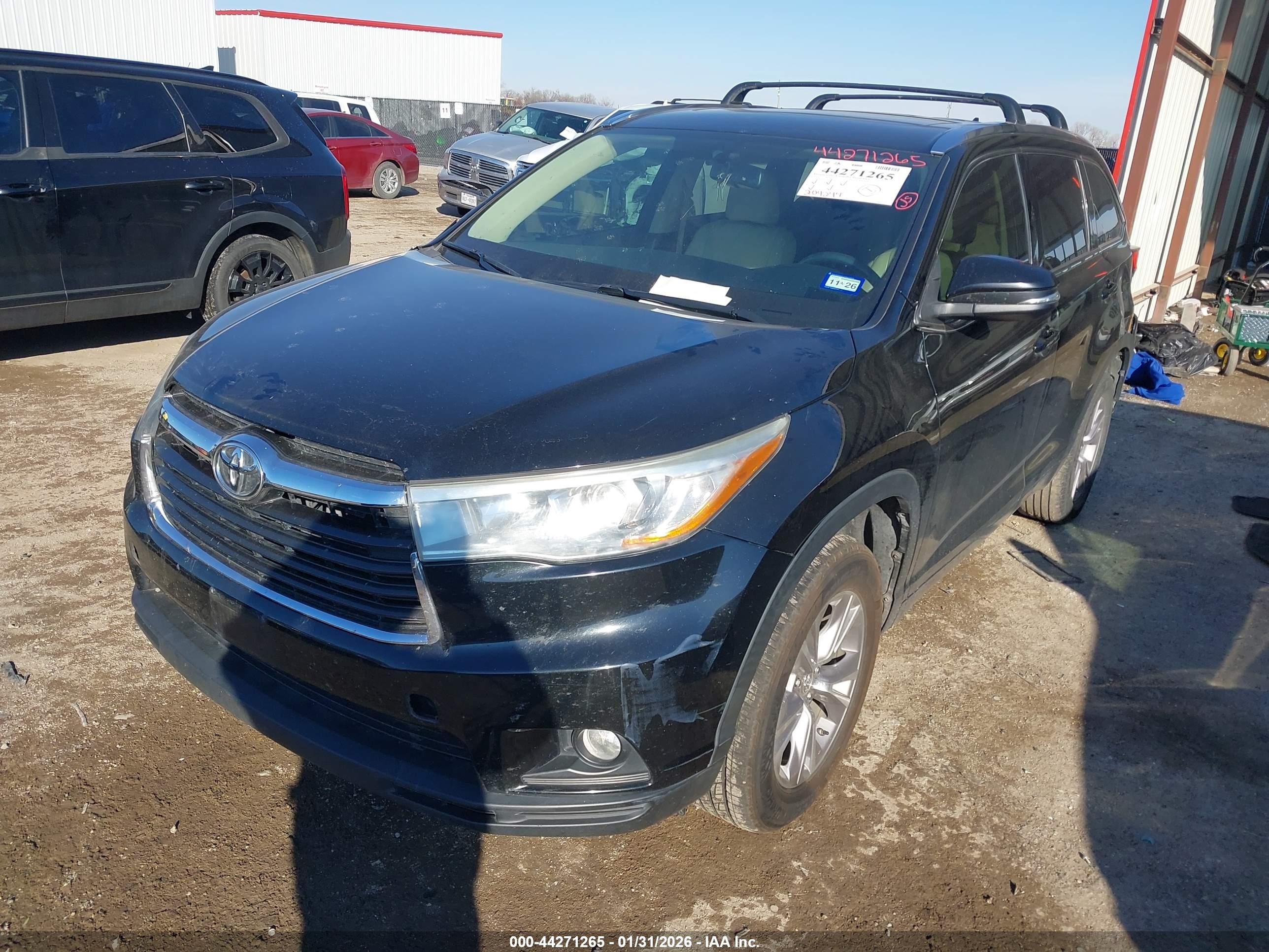 TOYOTA HIGHLANDER image 2