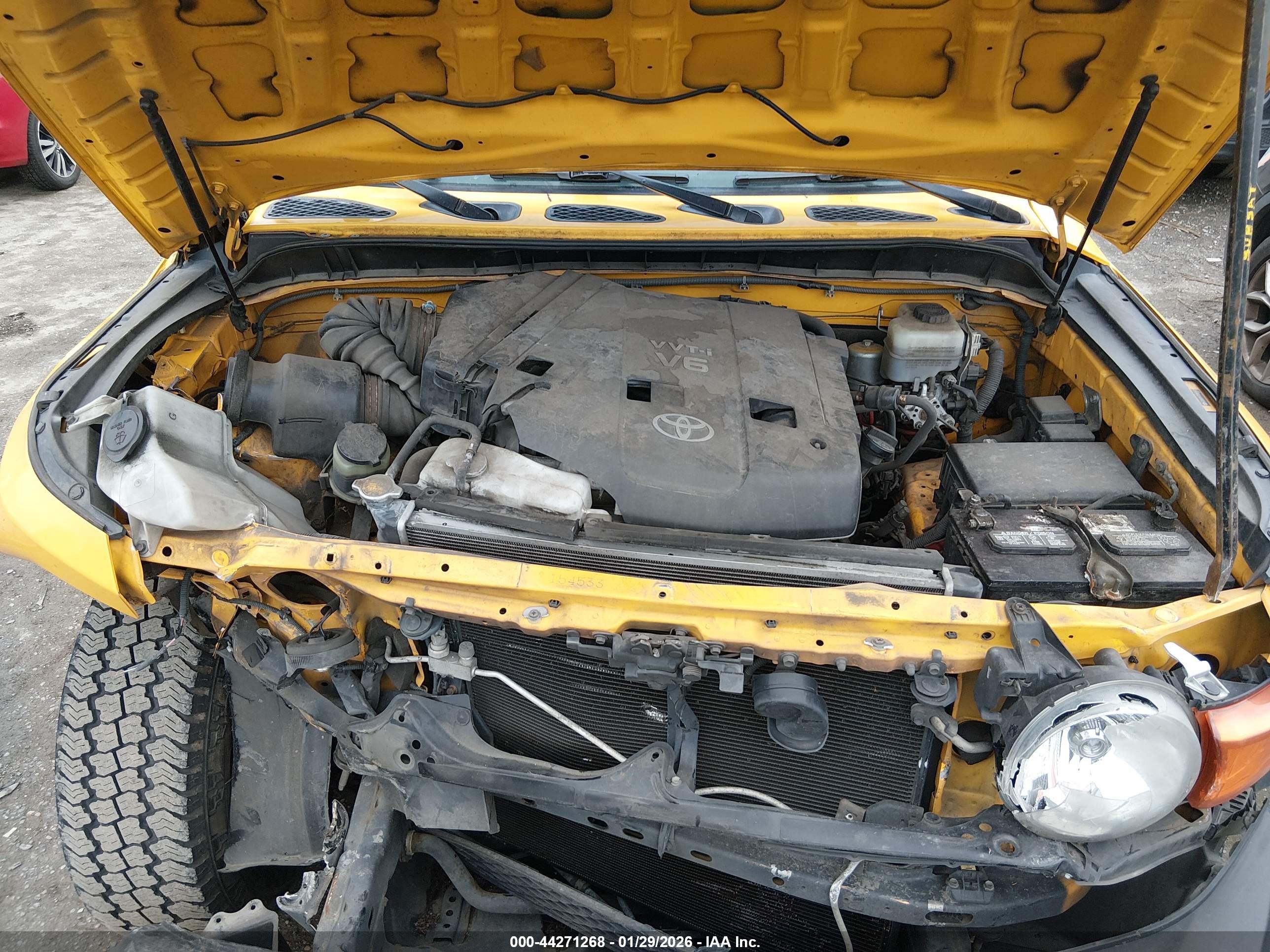 TOYOTA FJ image 10