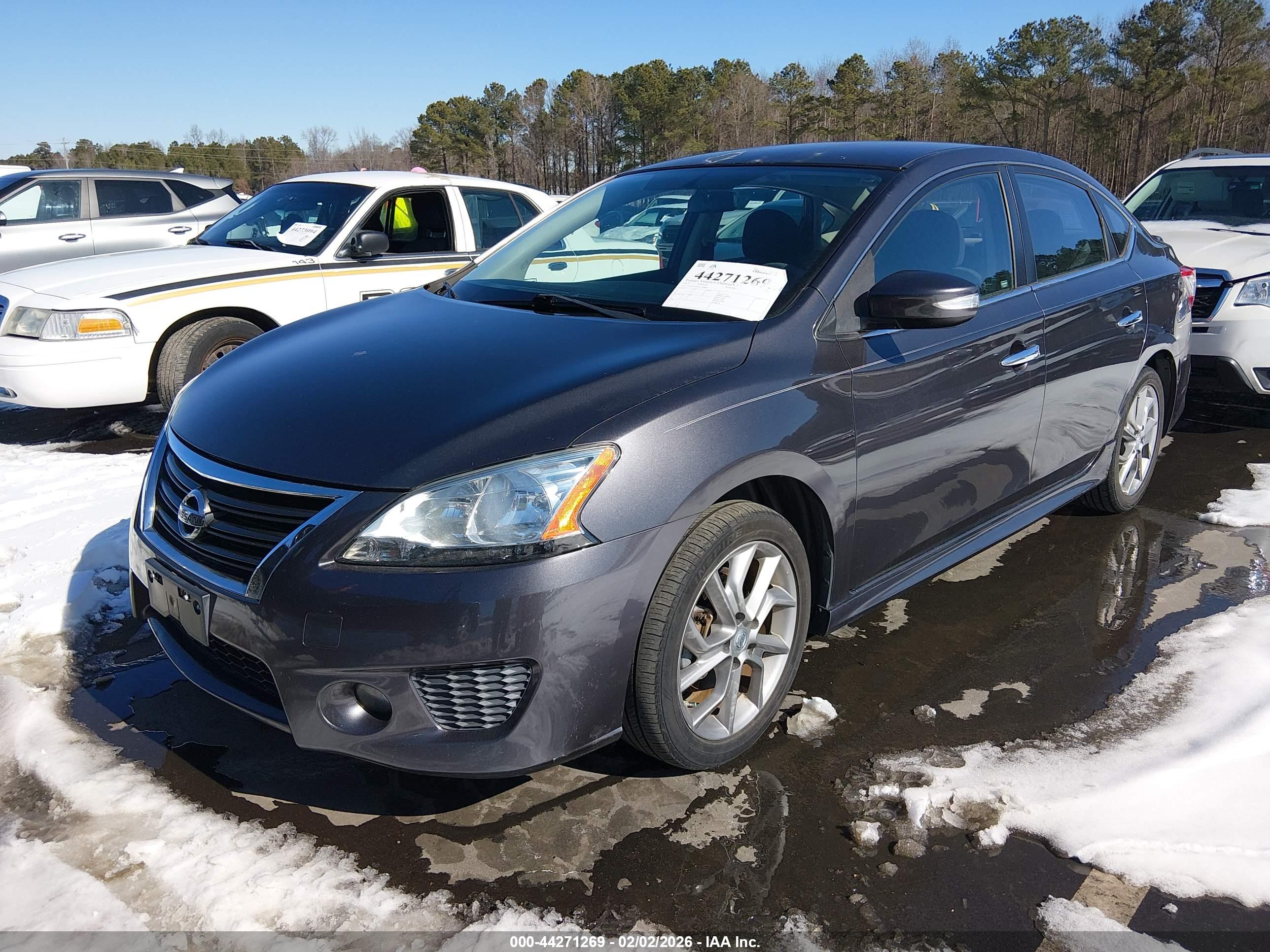 NISSAN SENTRA image 2