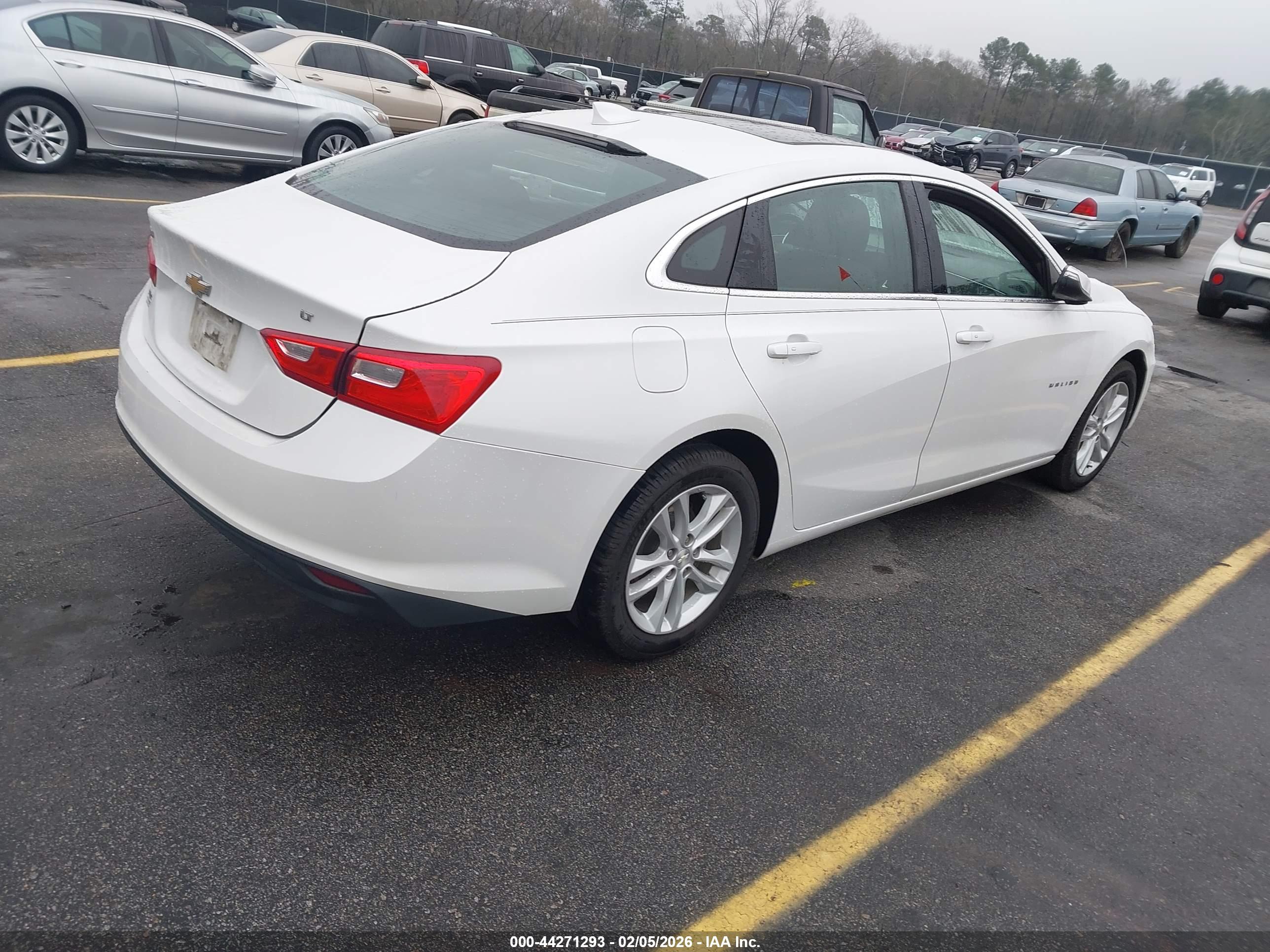 CHEVROLET MALIBU image 4