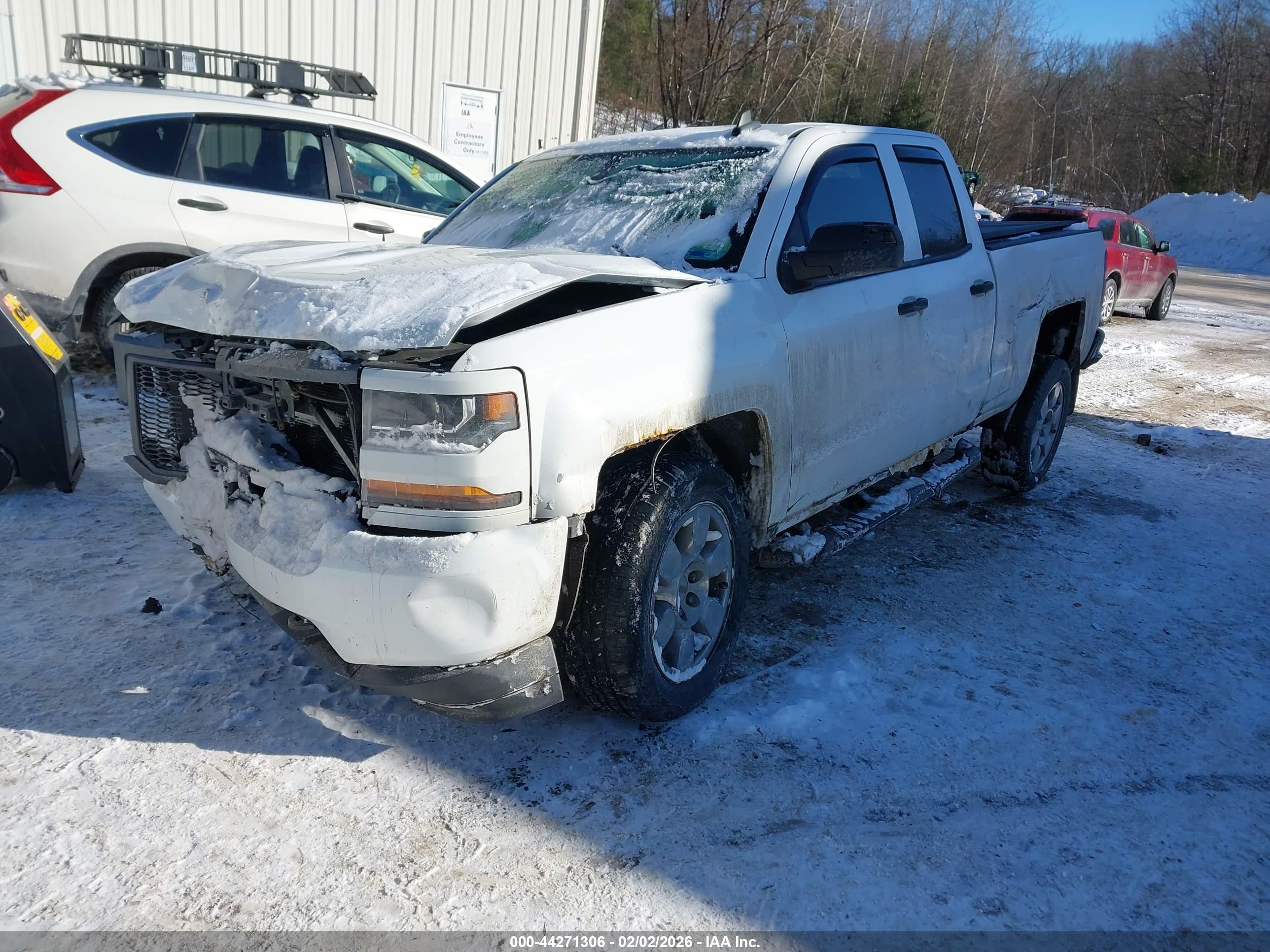 CHEVROLET SILVERADO image 2