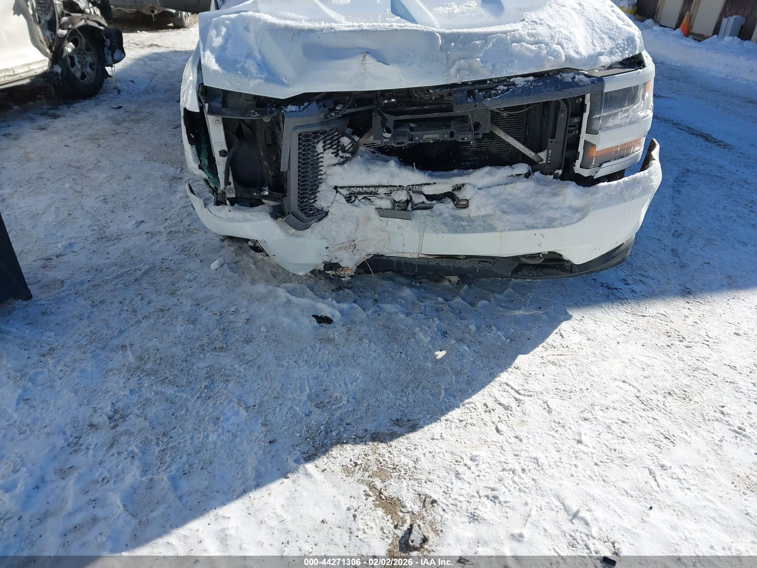 CHEVROLET SILVERADO image 6