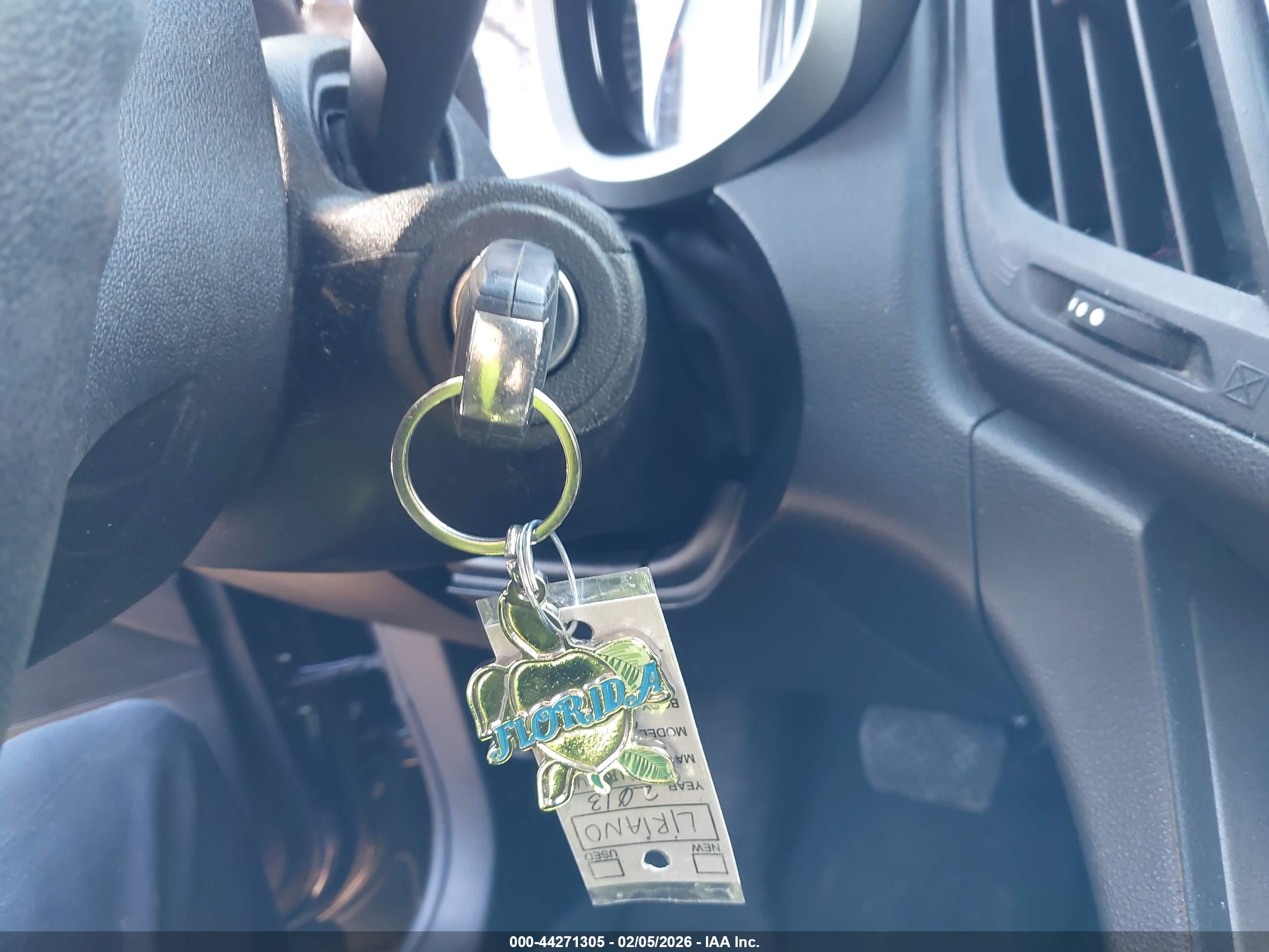 CHEVROLET EQUINOX image 11
