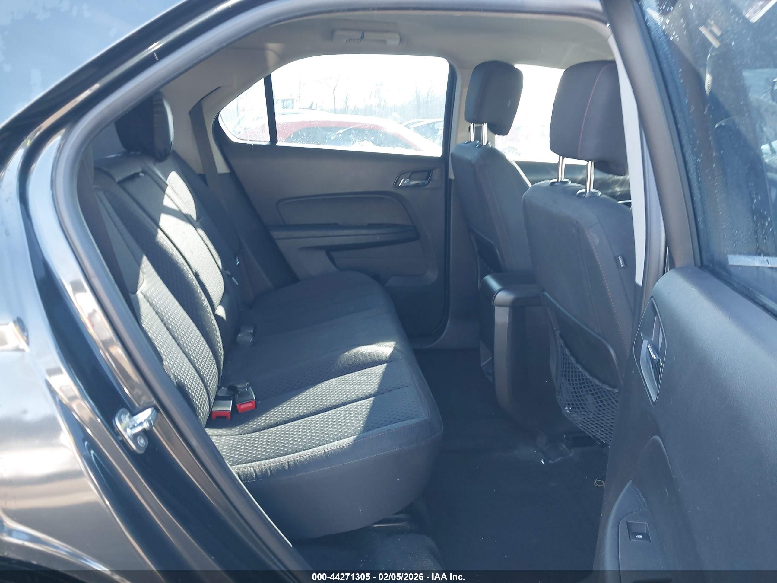 CHEVROLET EQUINOX image 8