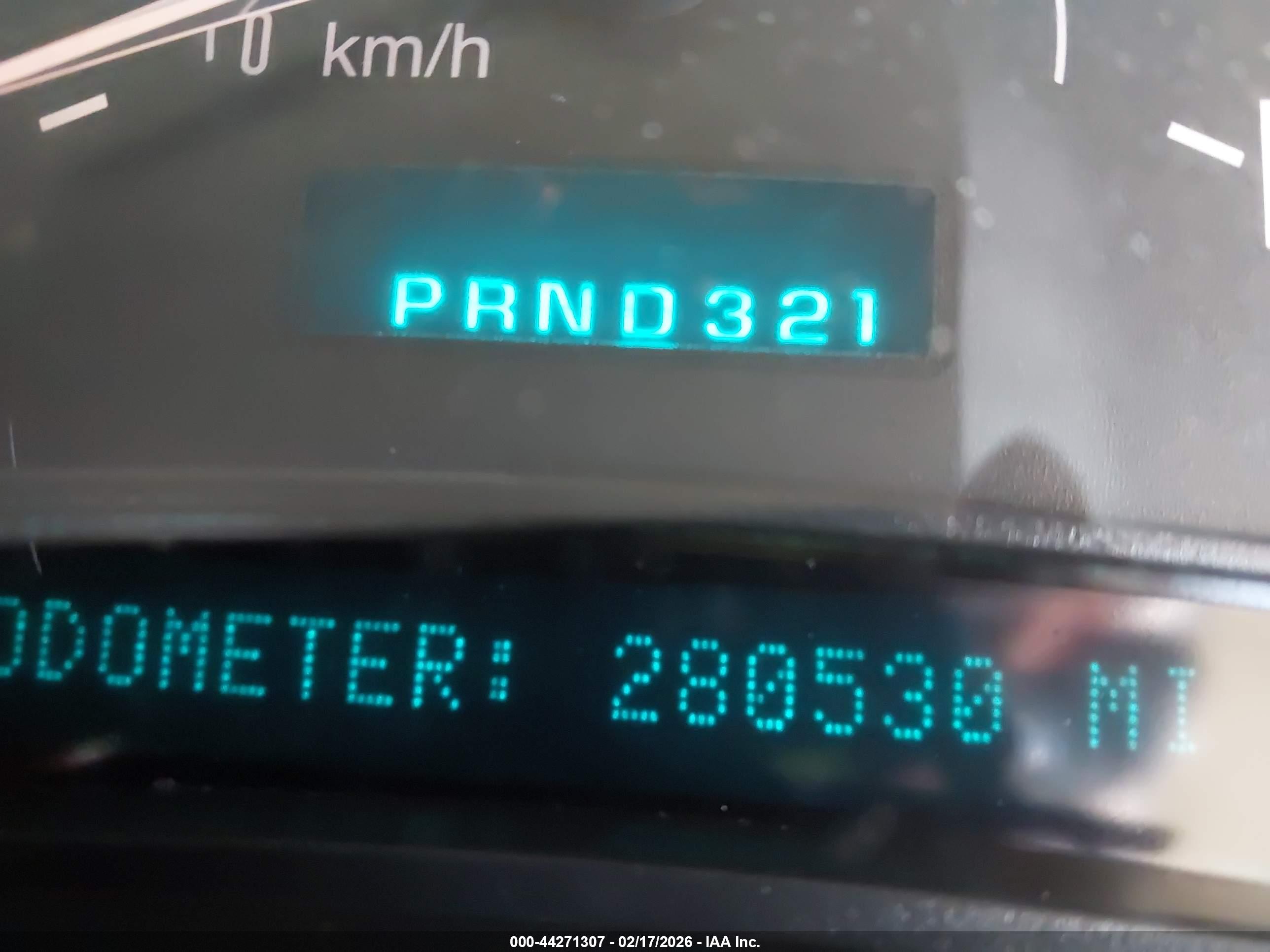 CADILLAC ESCALADE image 7