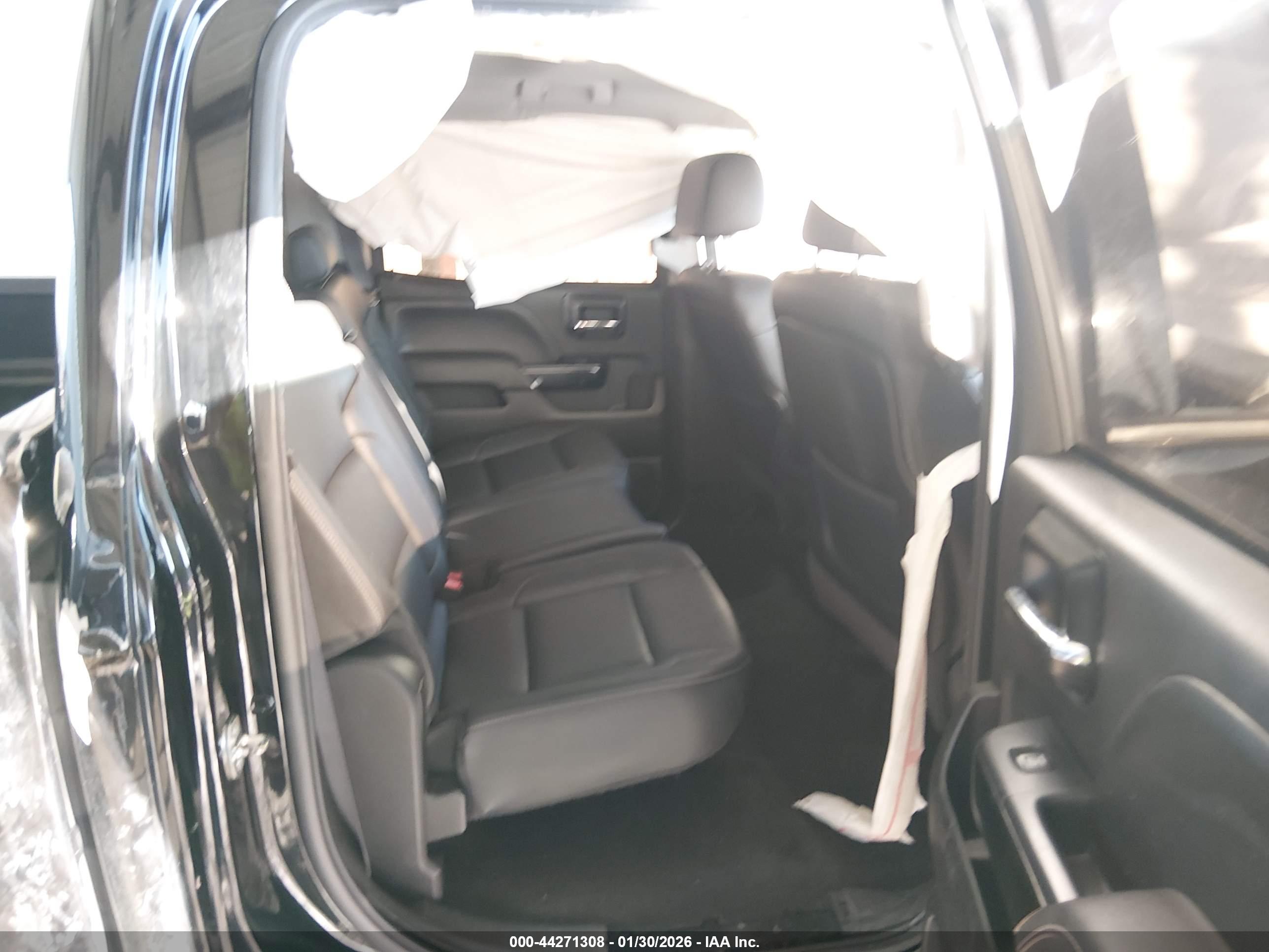 CHEVROLET SILVERADO image 8