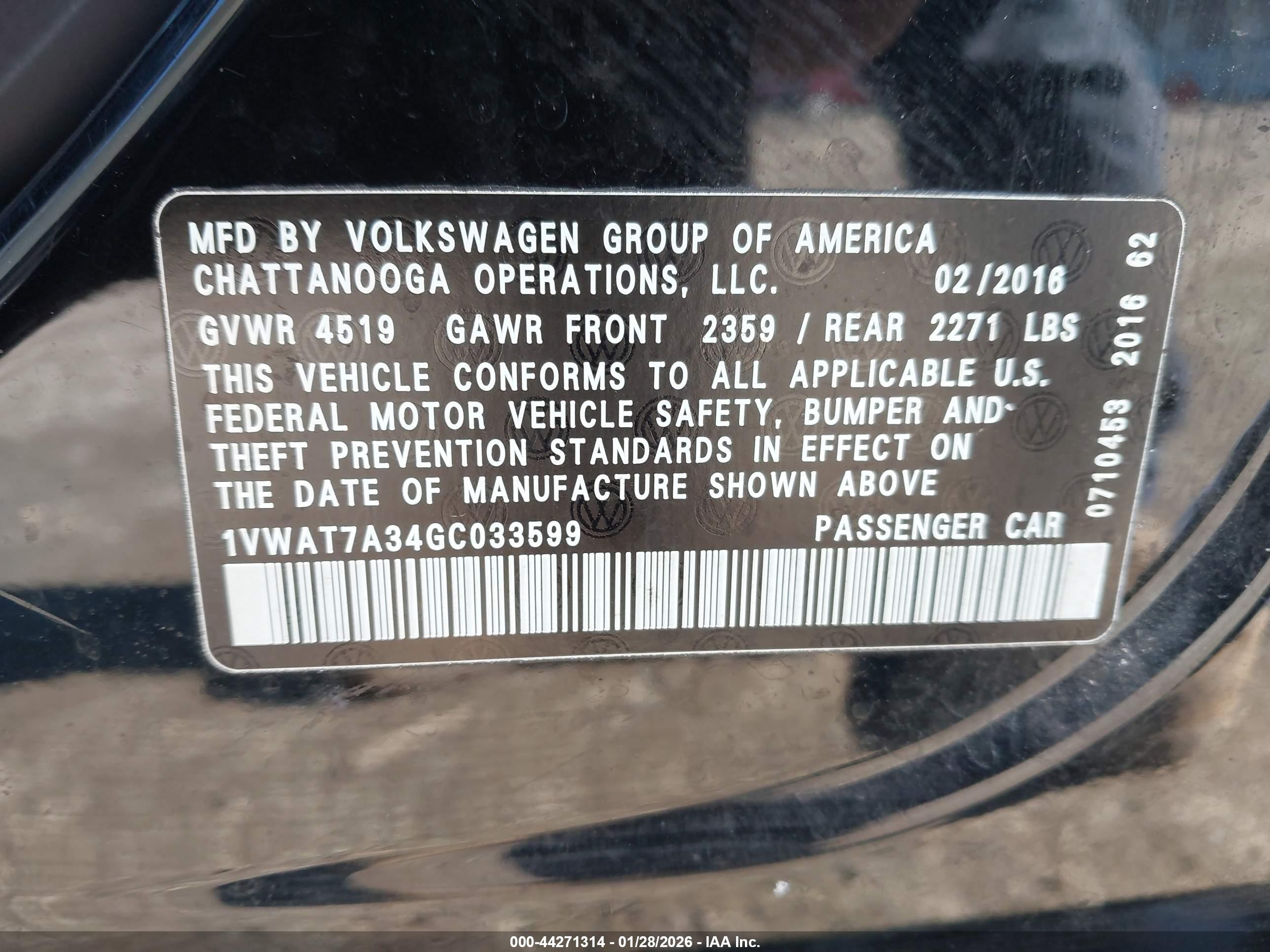 VOLKSWAGEN PASSAT image 9