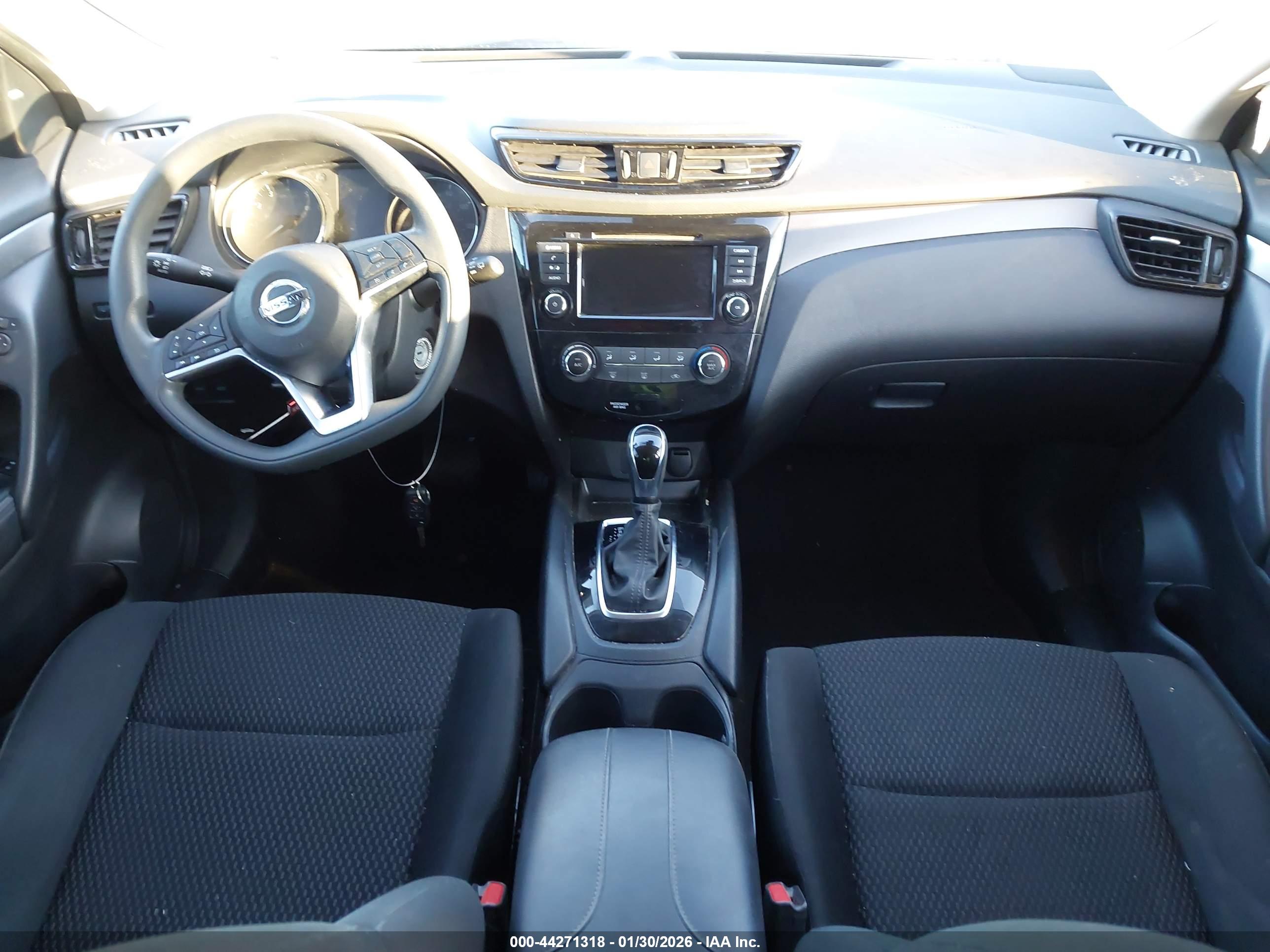 NISSAN ROGUE image 5
