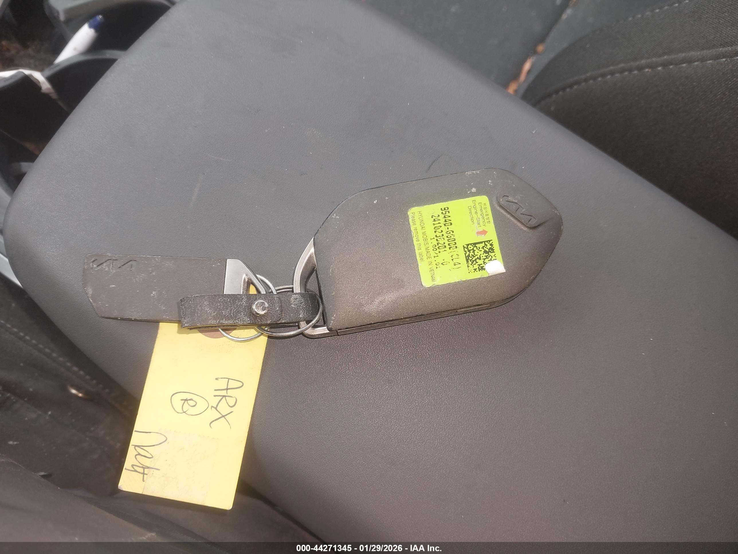 KIA K4 image 11