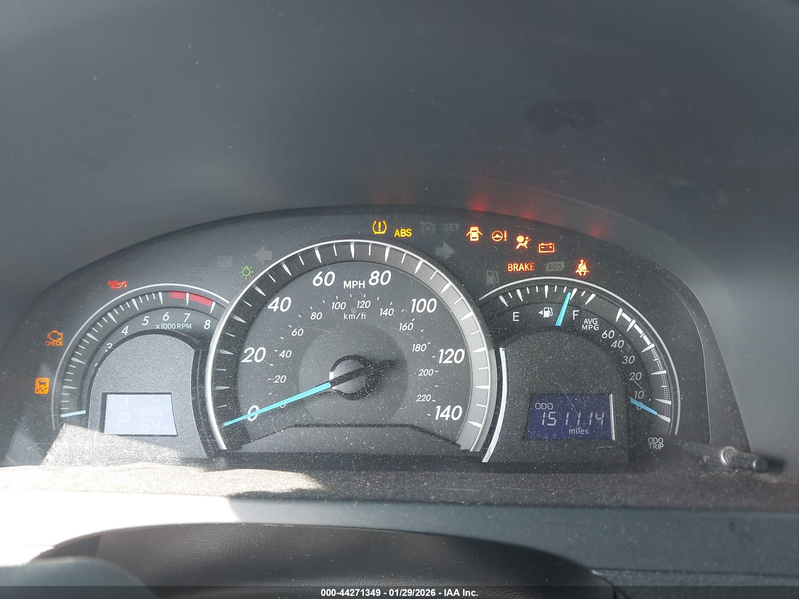 TOYOTA CAMRY image 7