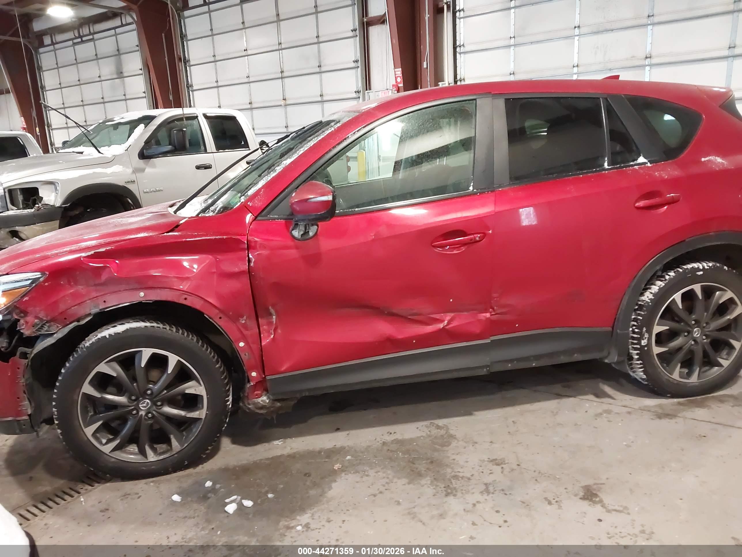MAZDA CX-5 image 6