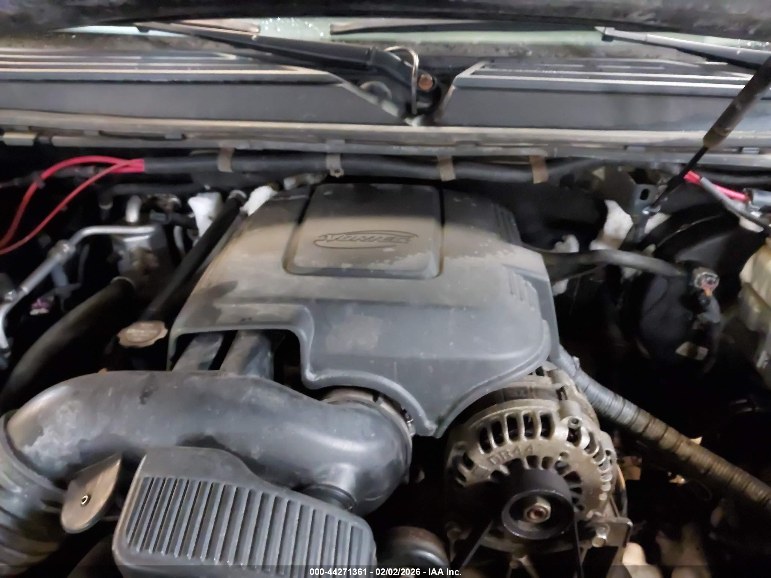 CHEVROLET TAHOE image 10