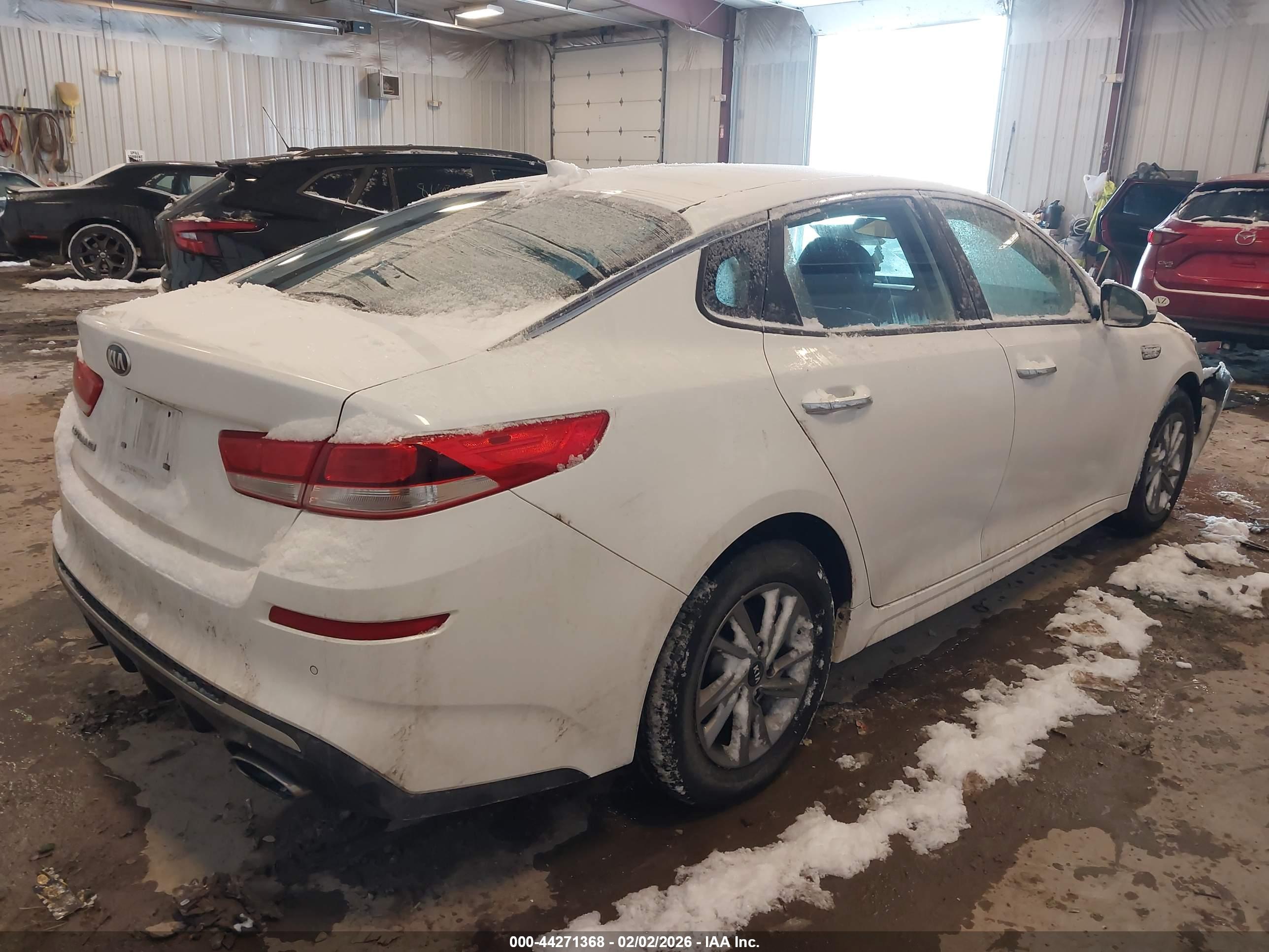 KIA OPTIMA image 4