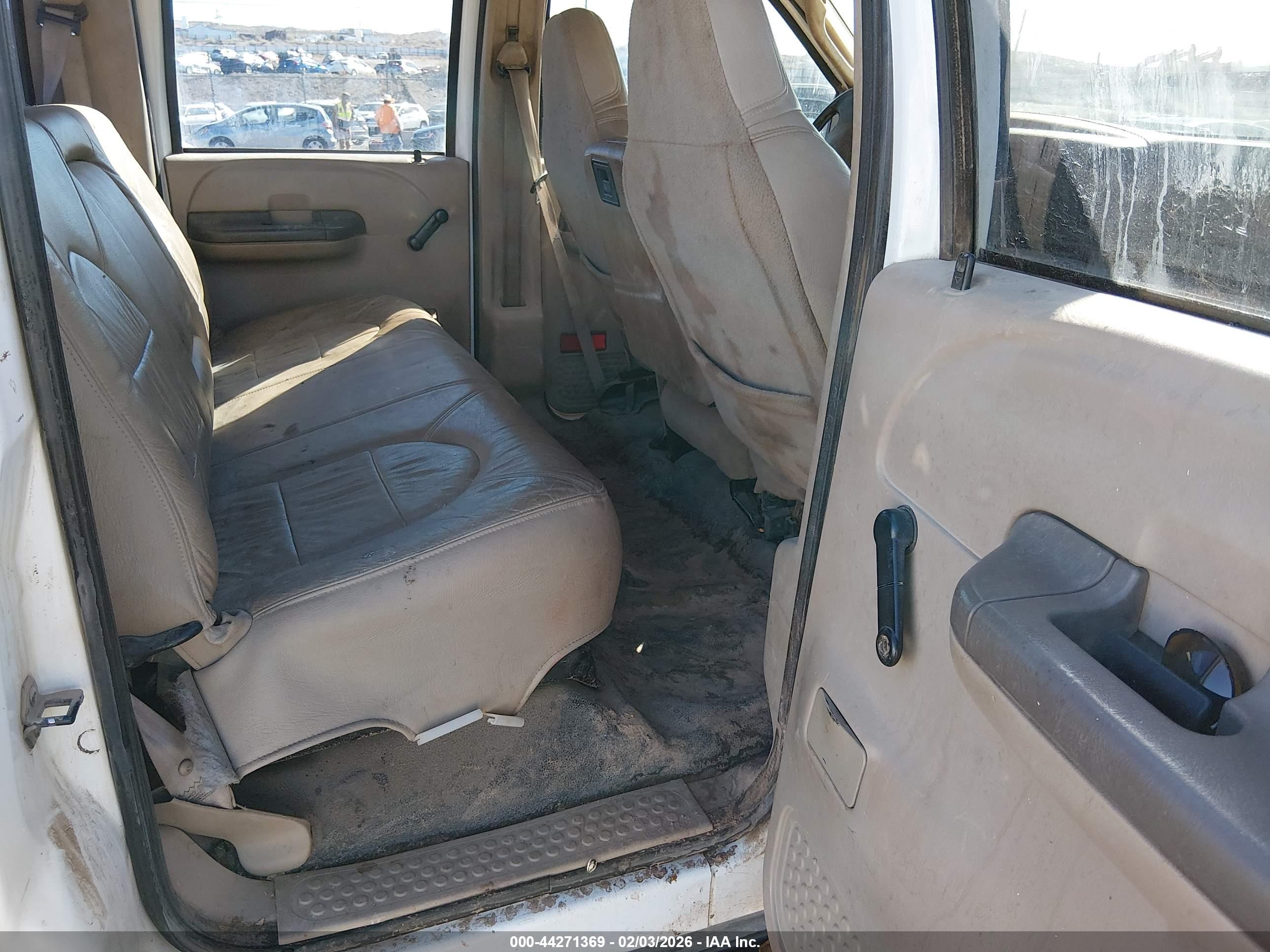 FORD F-250 image 8