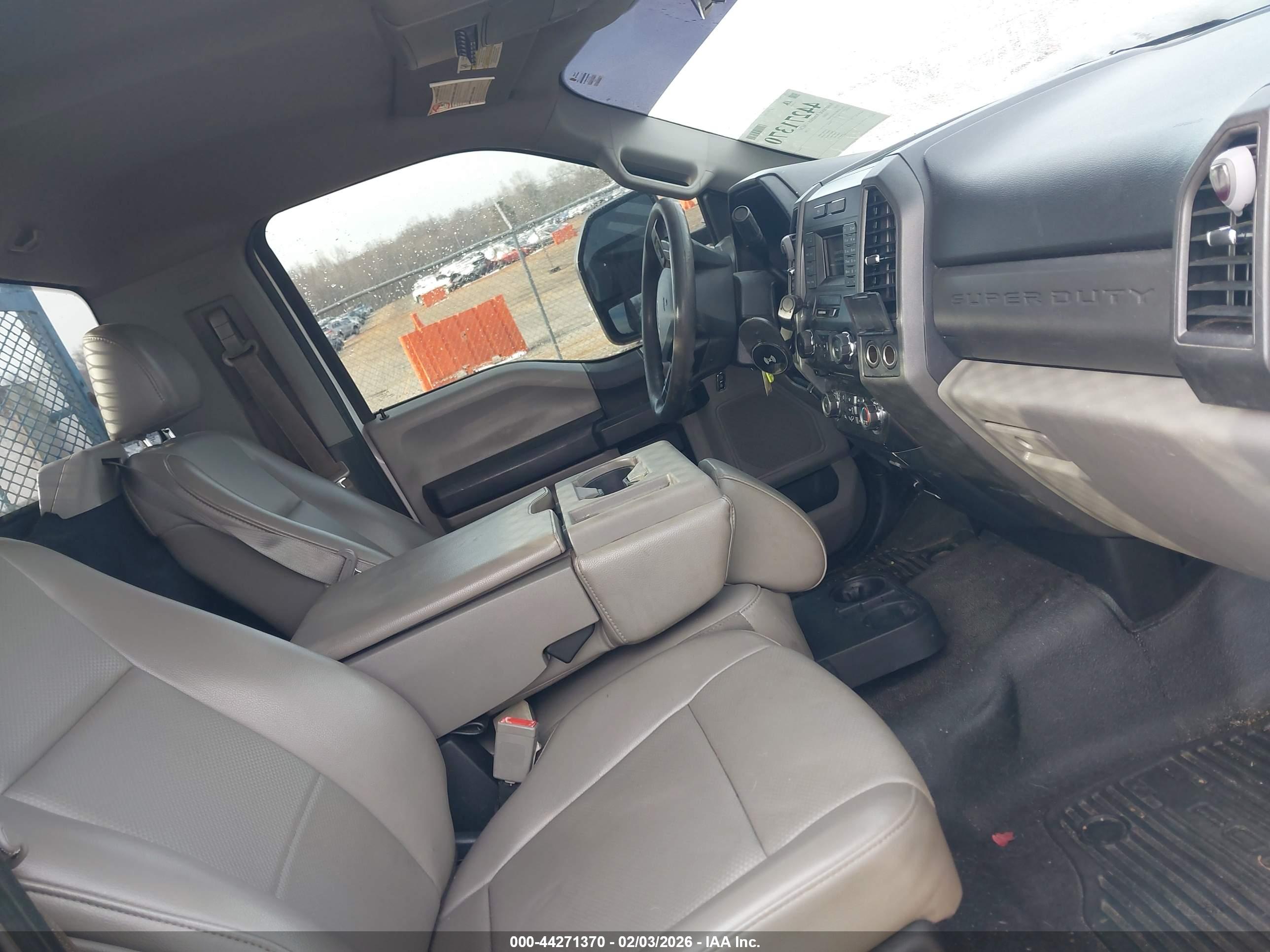 FORD F-250 image 5