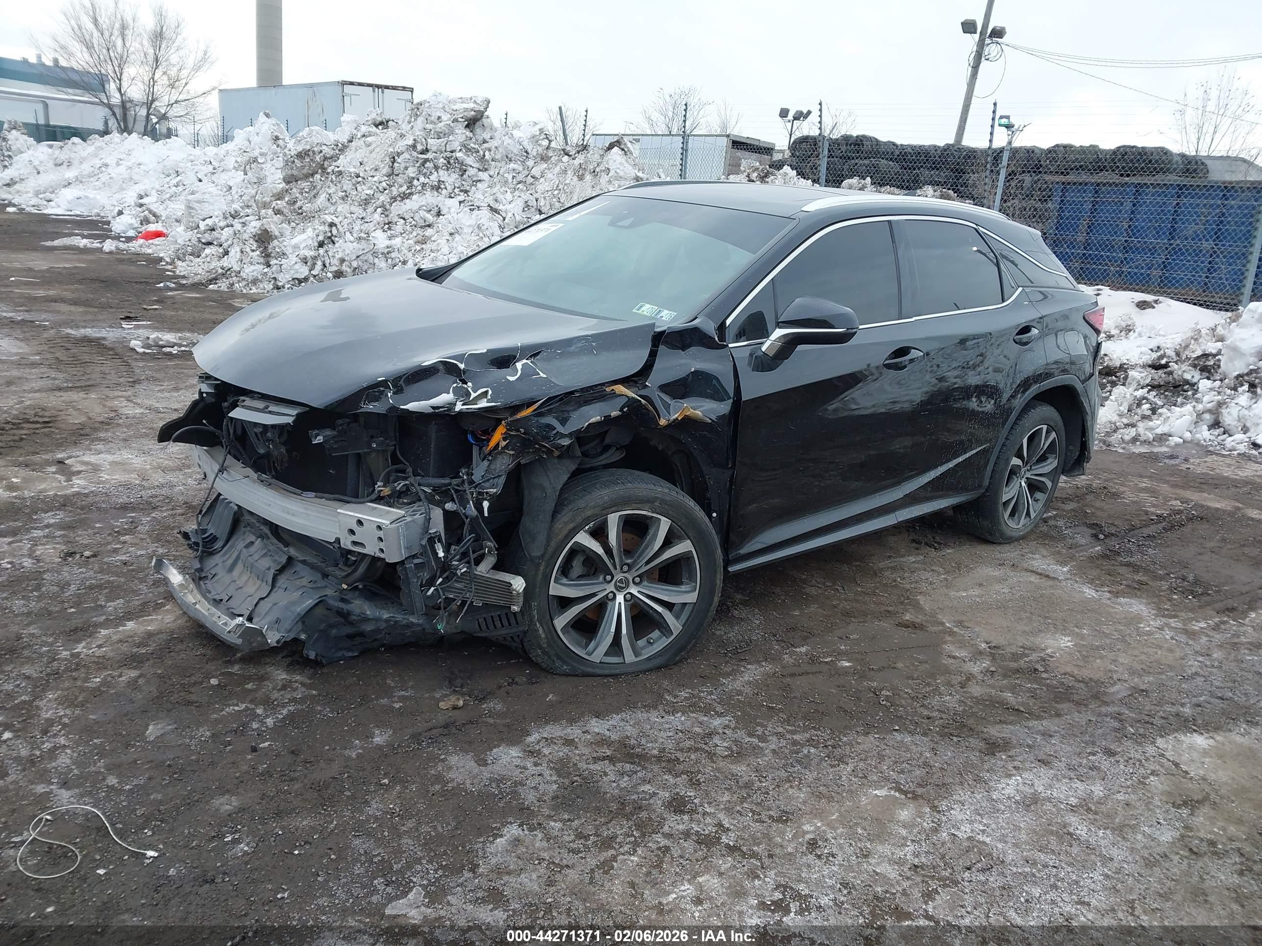 LEXUS RX image 2