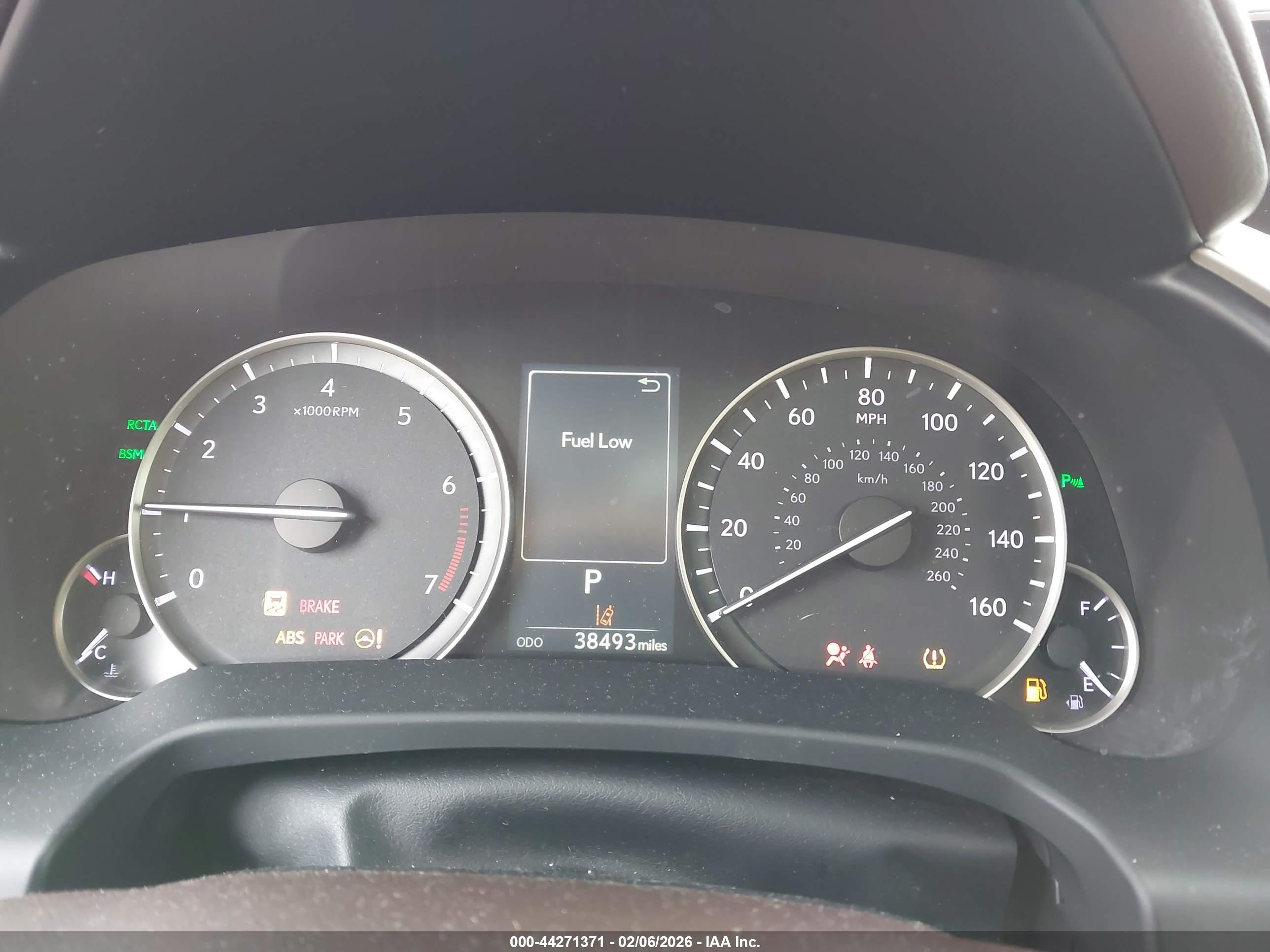 LEXUS RX image 7