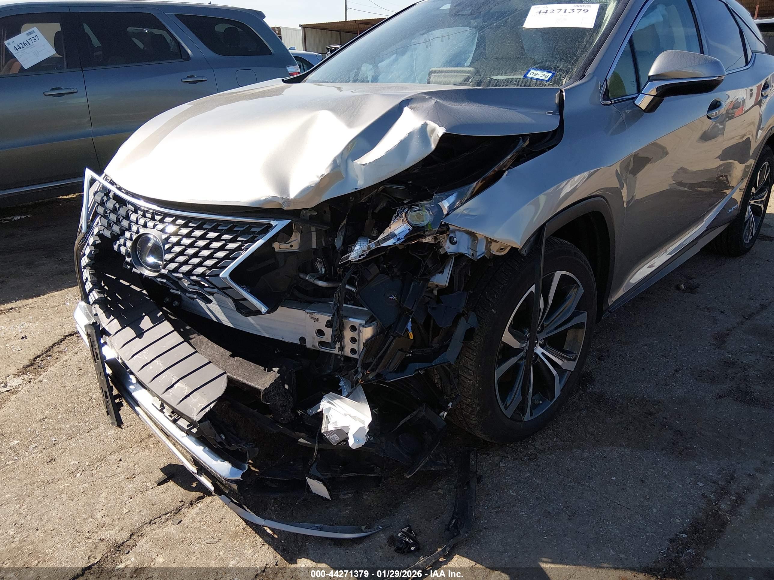 LEXUS RX image 6