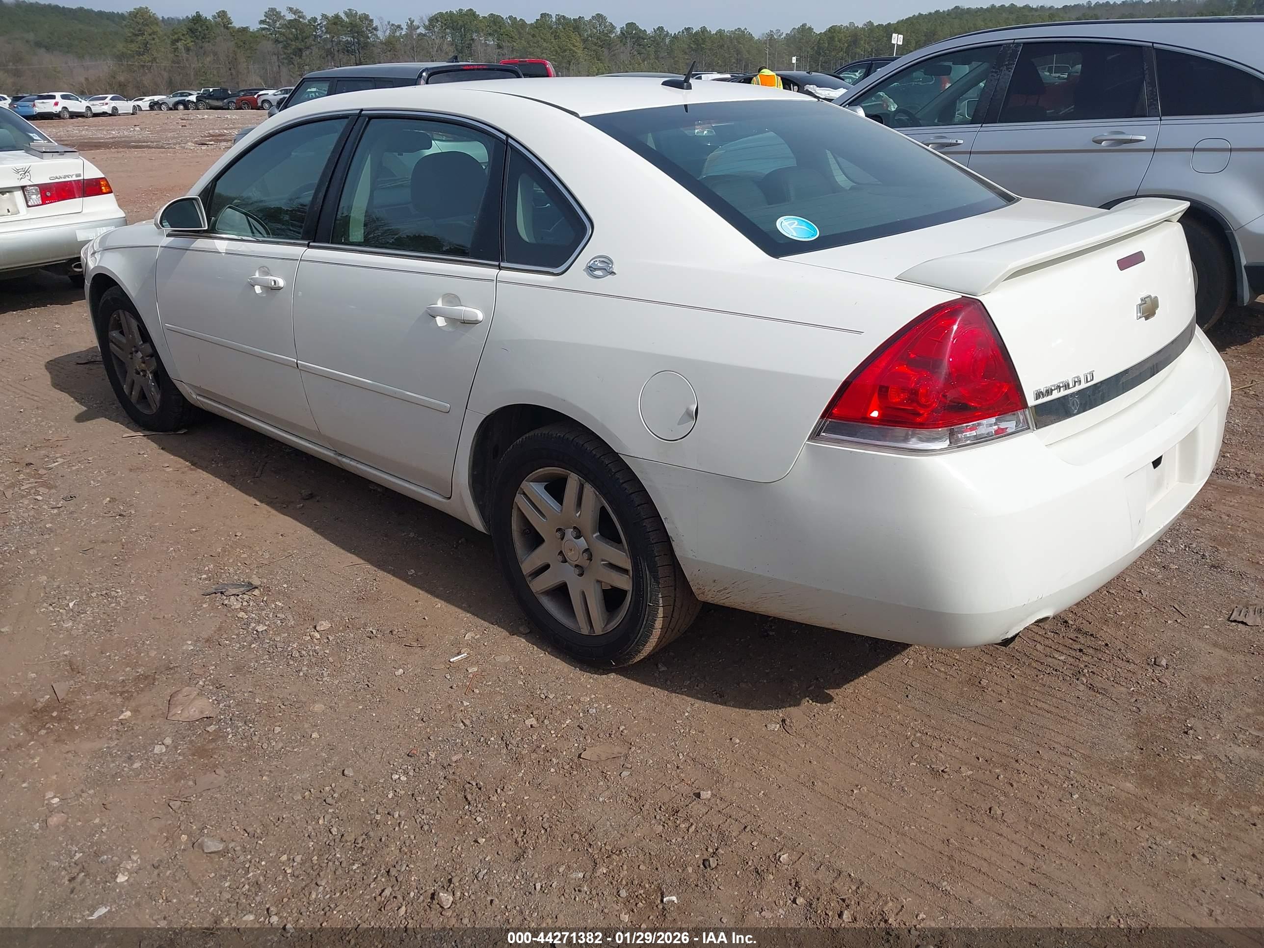 CHEVROLET IMPALA image 3