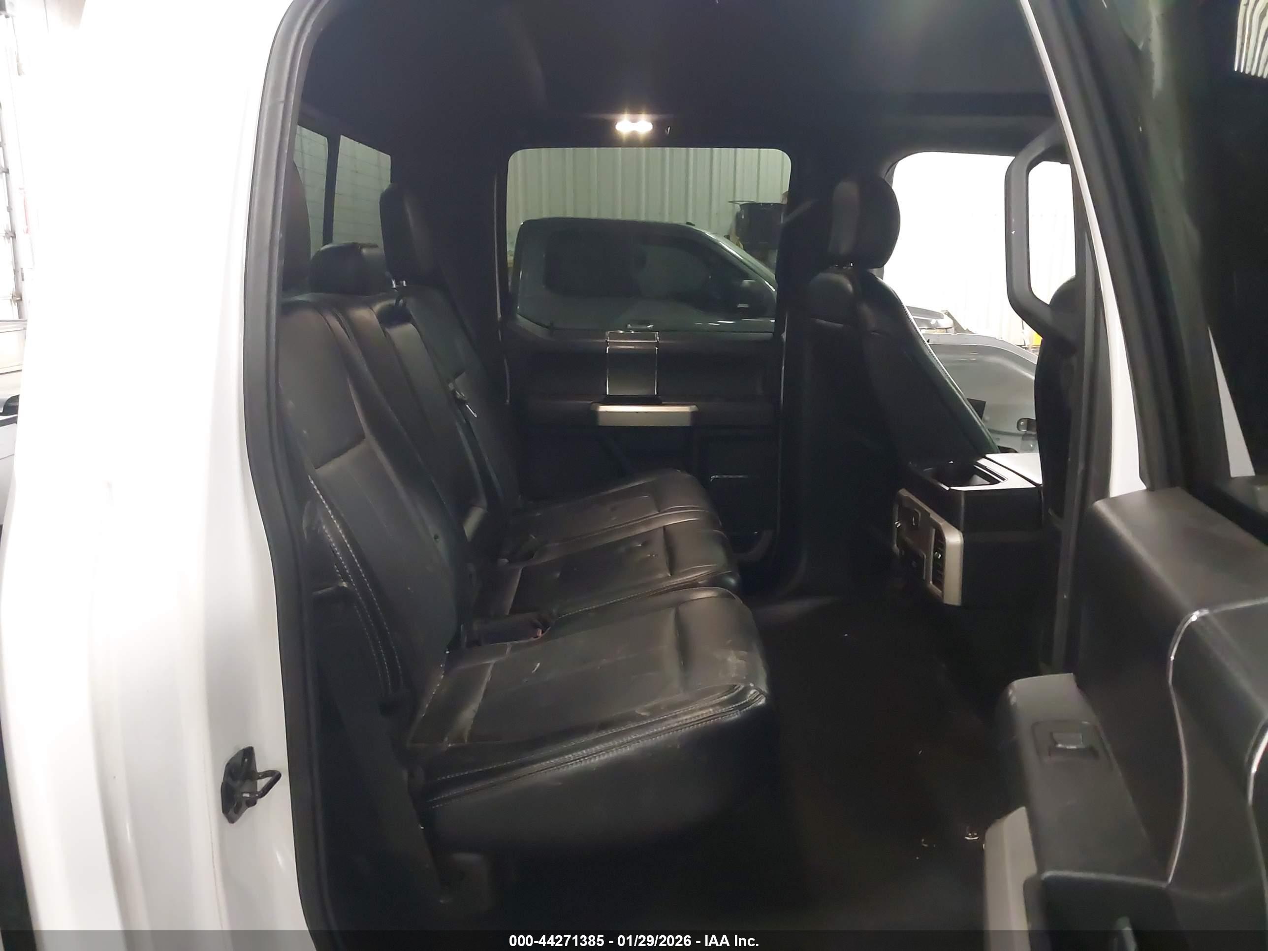 FORD F-150 image 8