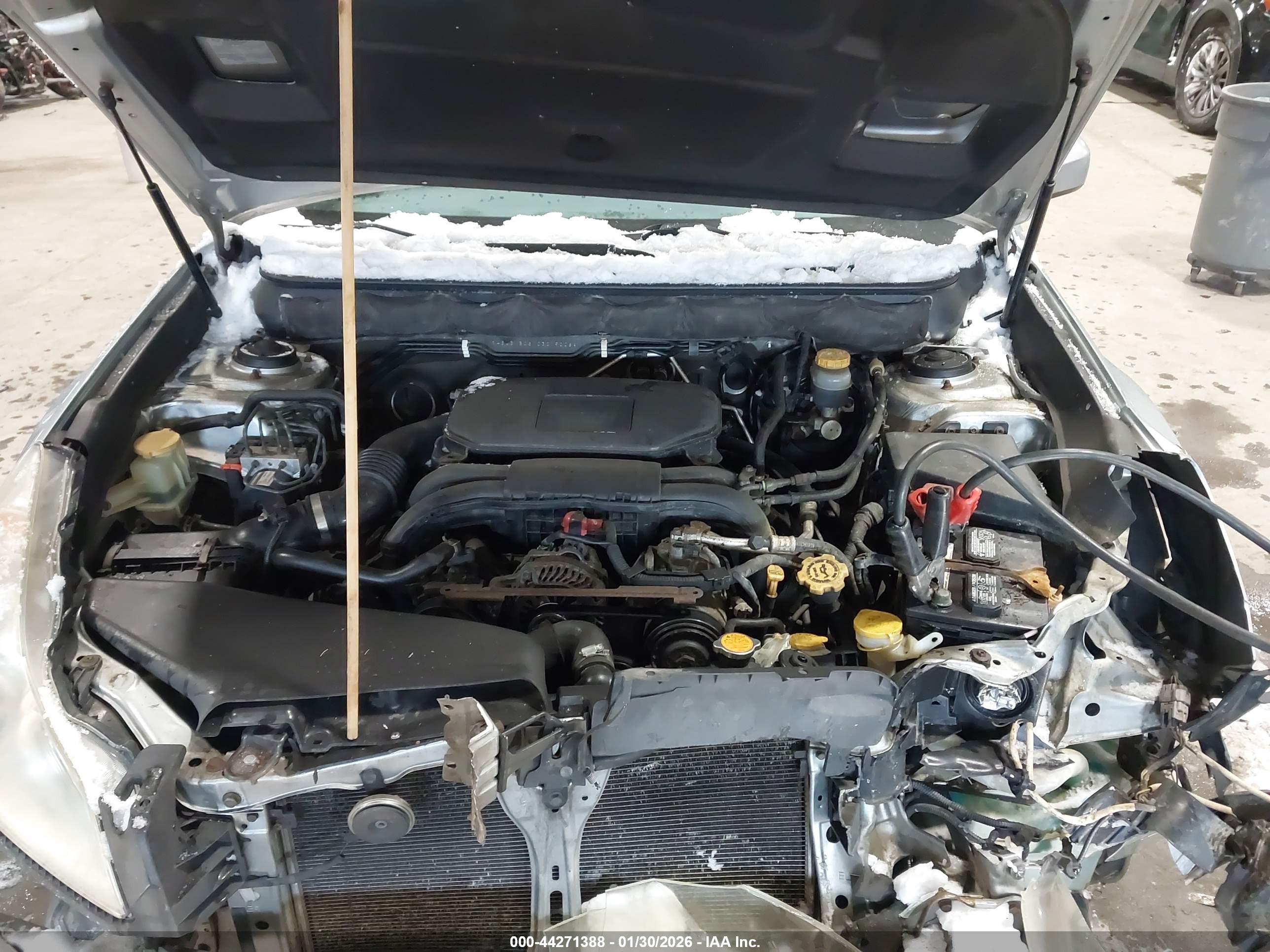 SUBARU LEGACY image 10