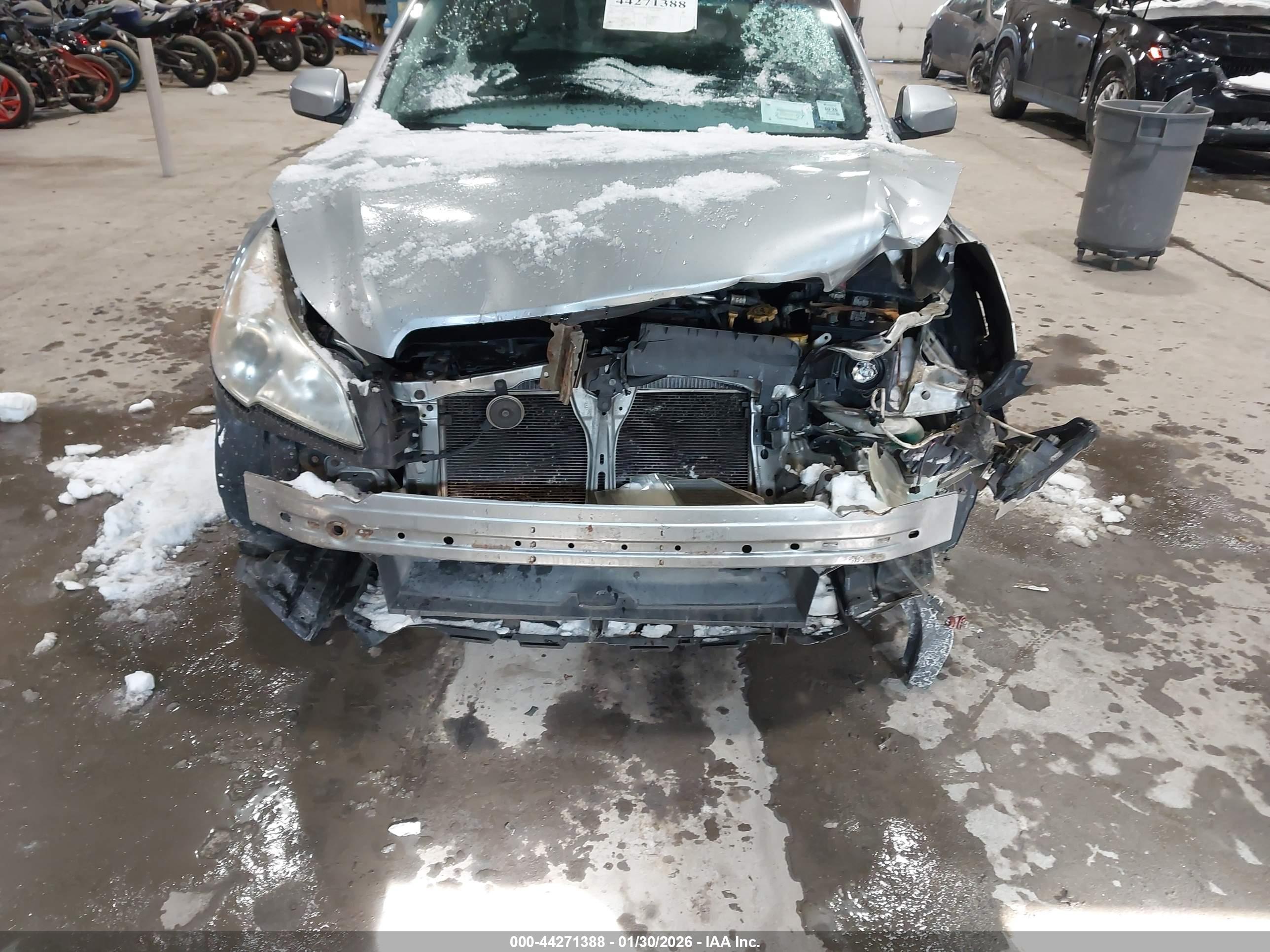 SUBARU LEGACY image 6