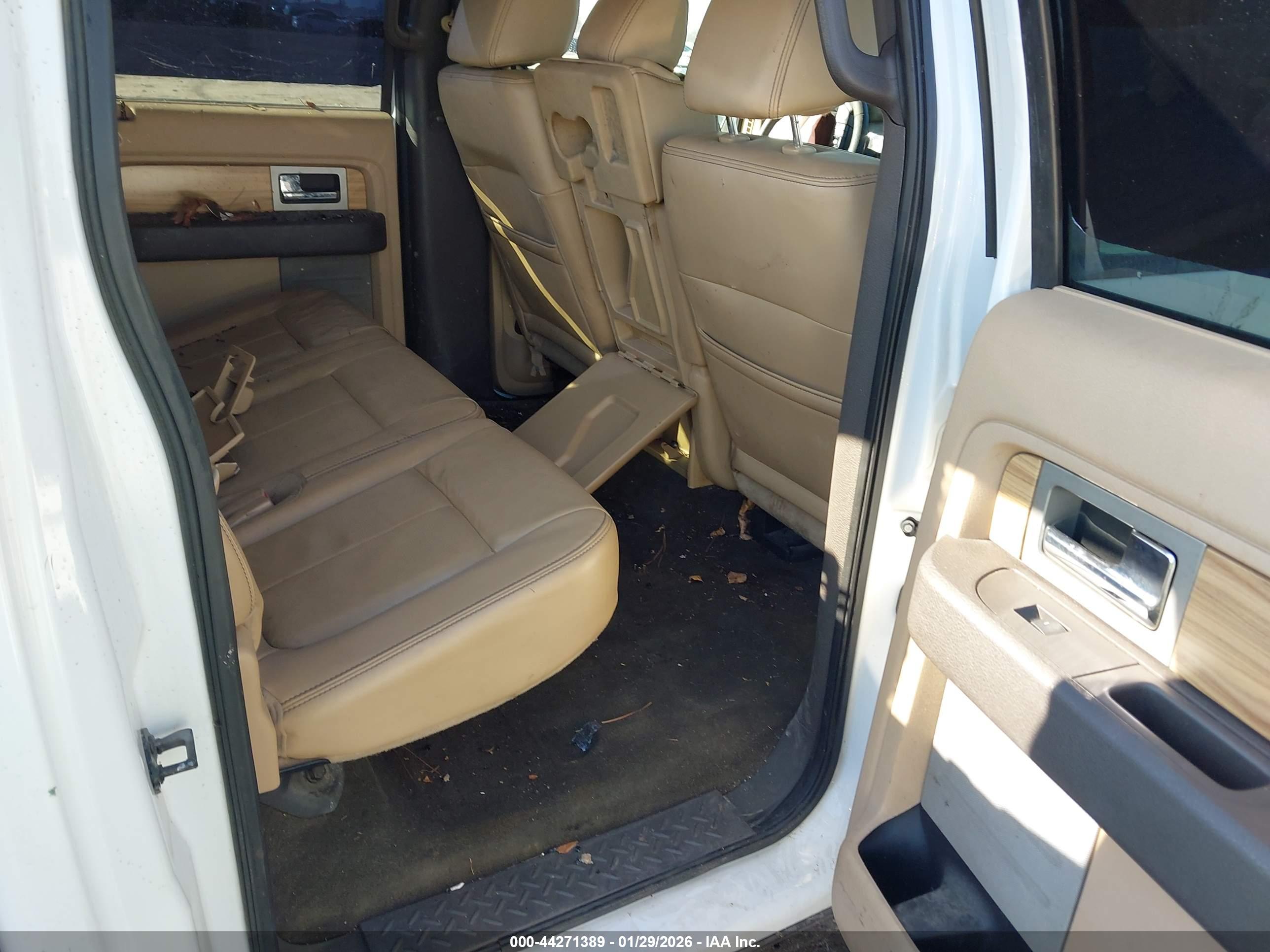 FORD F-150 image 8