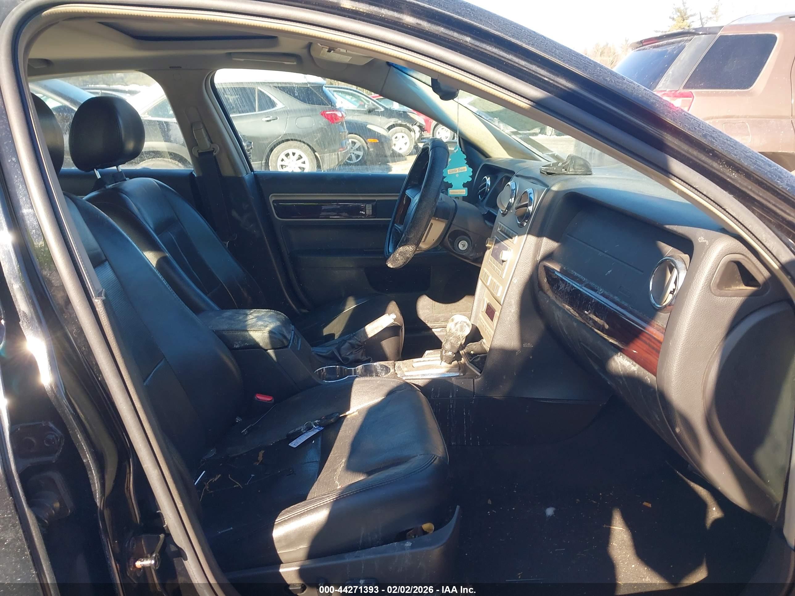 LINCOLN MKZ image 5