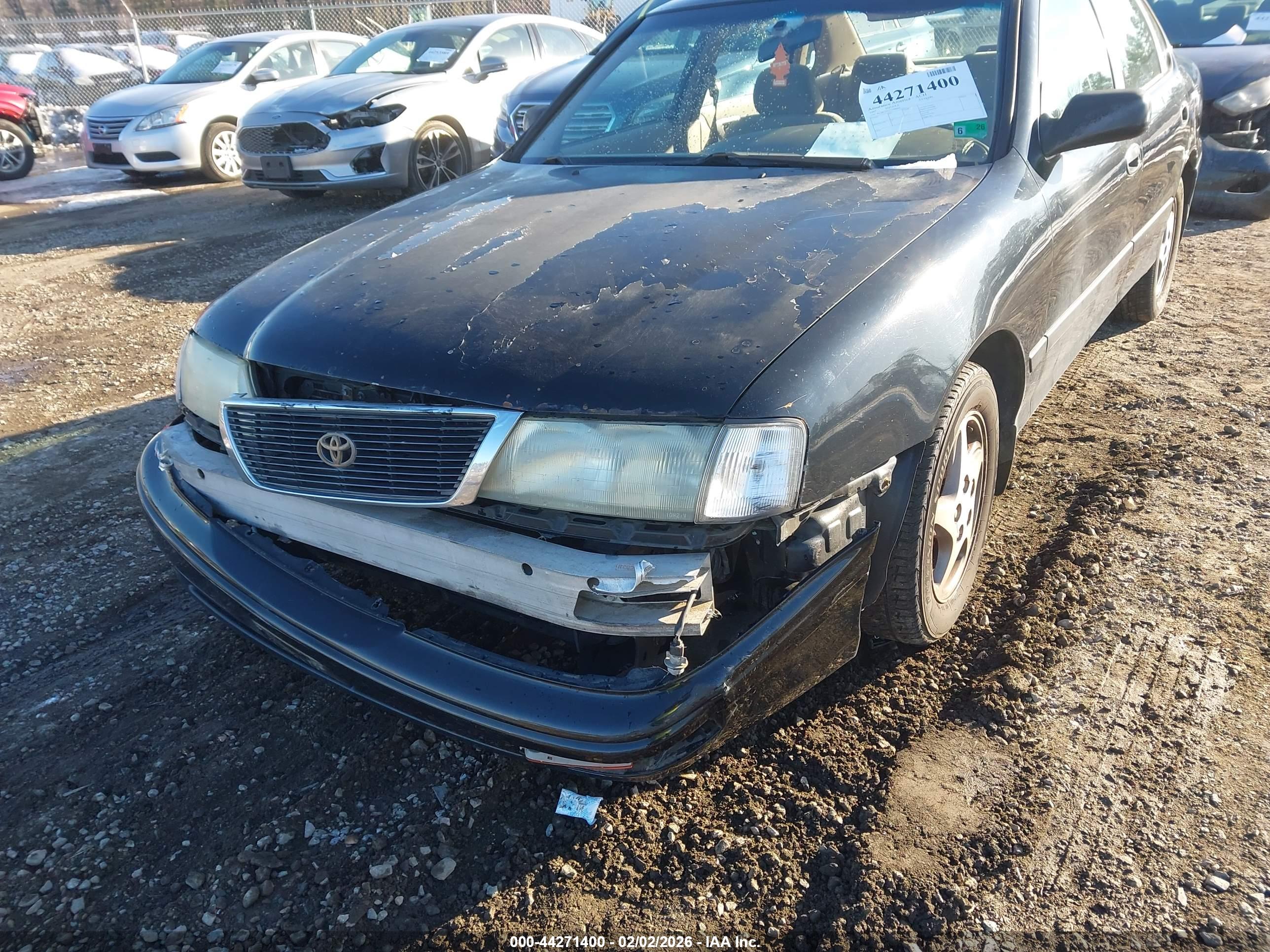 TOYOTA AVALON image 6