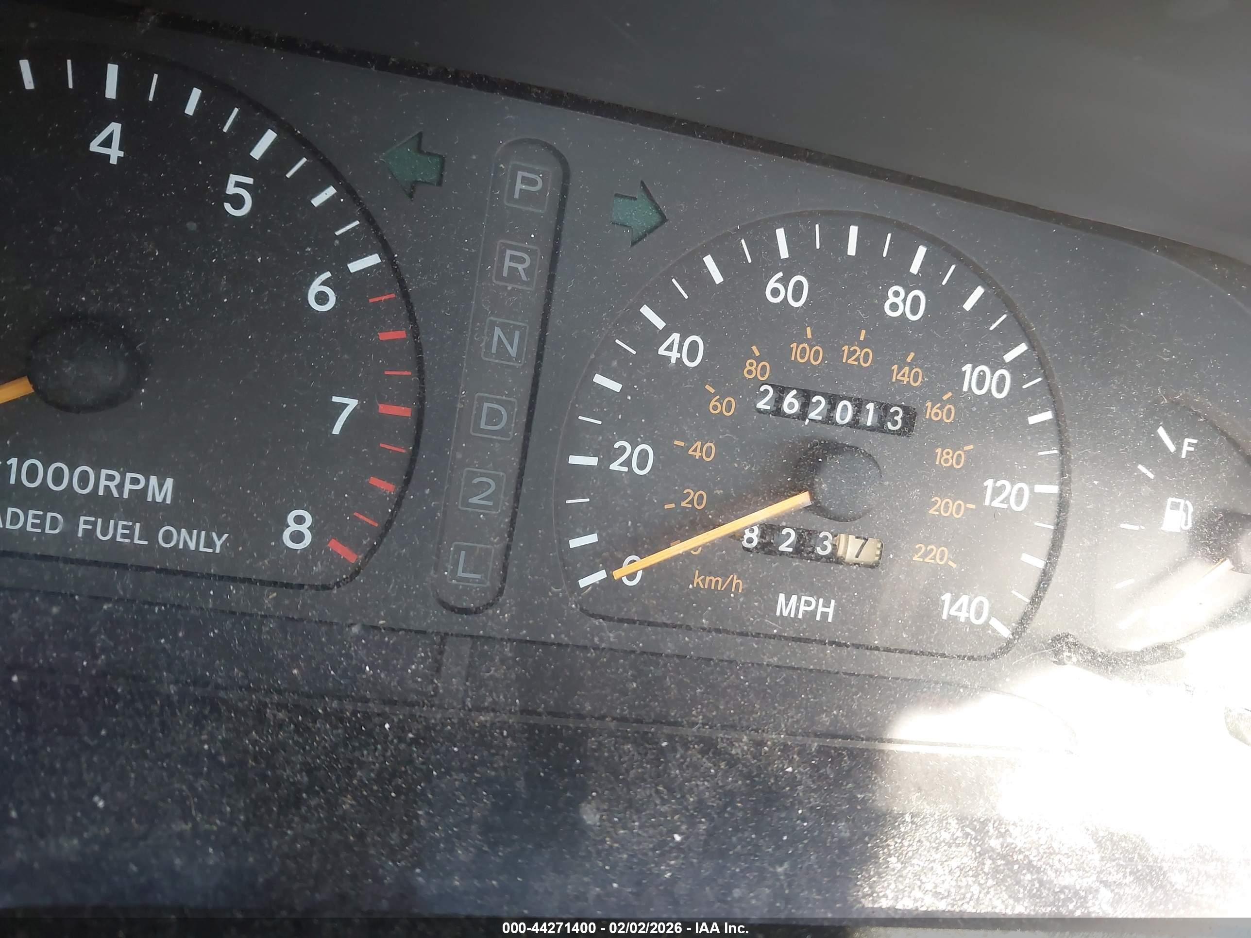 TOYOTA AVALON image 7